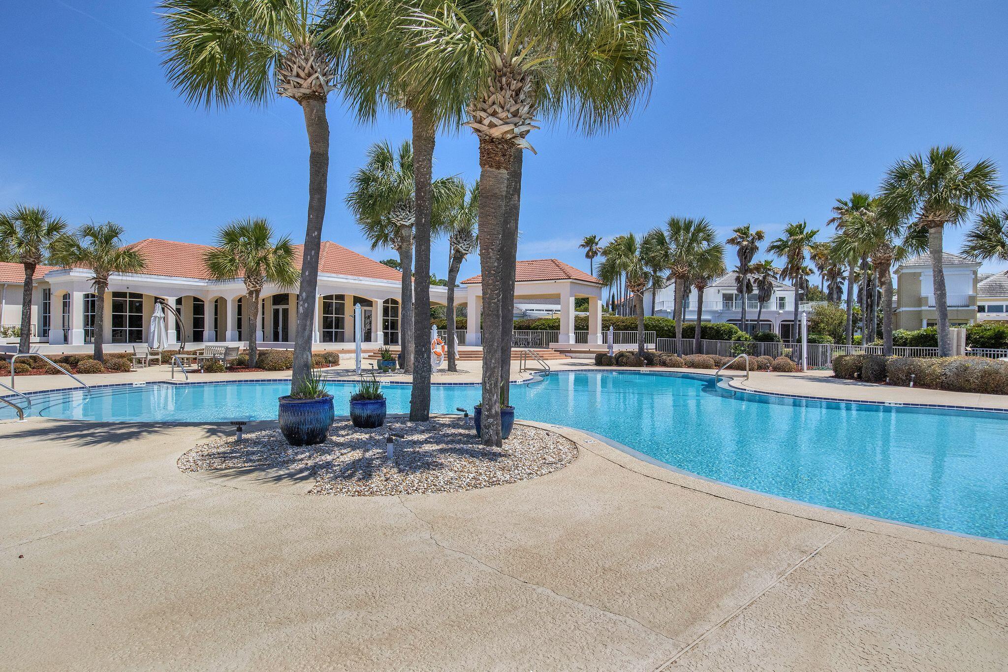 Coach Homes Sunset Bch II - Residential