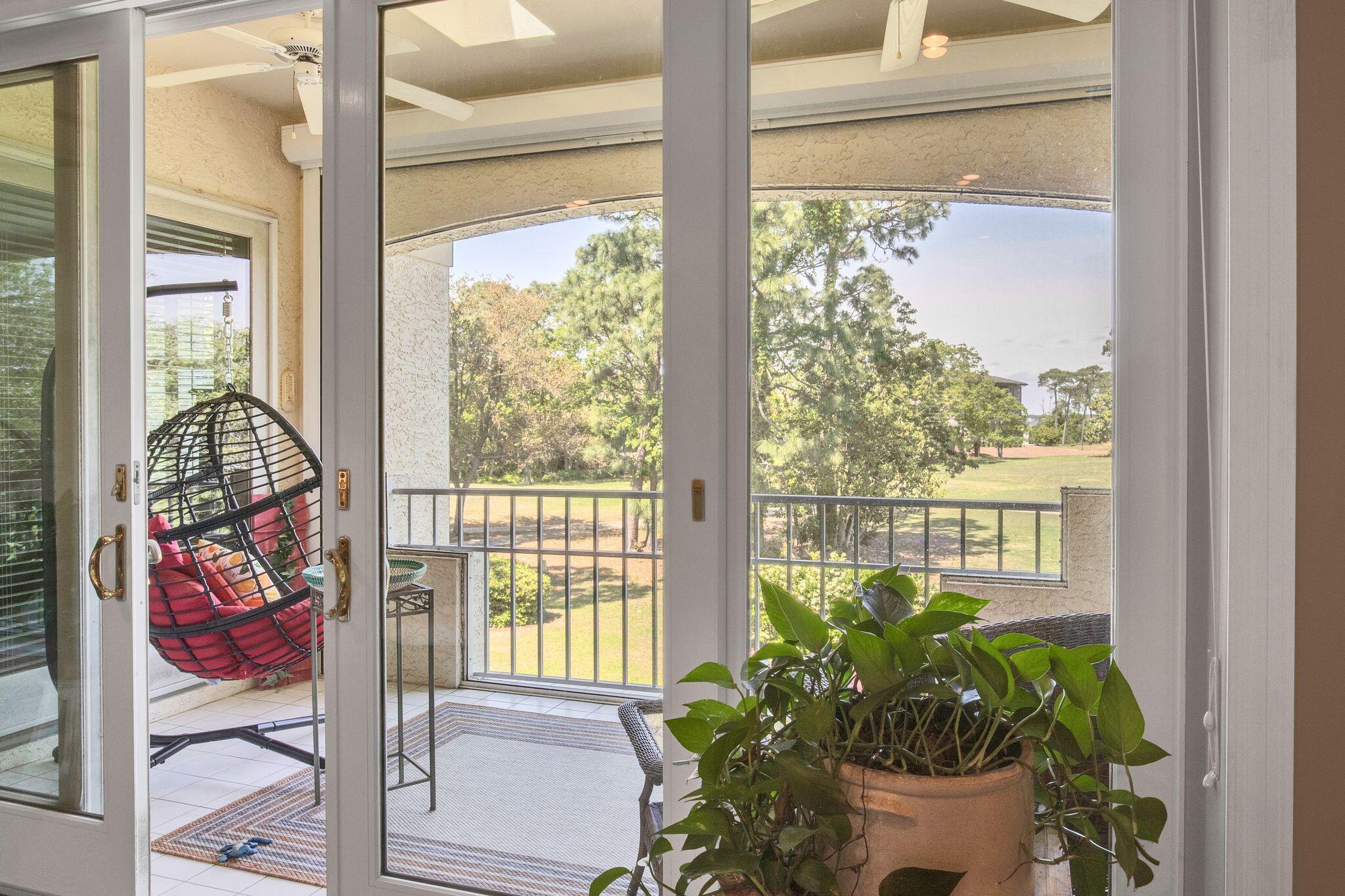 Coach Homes Sunset Bch II - Residential