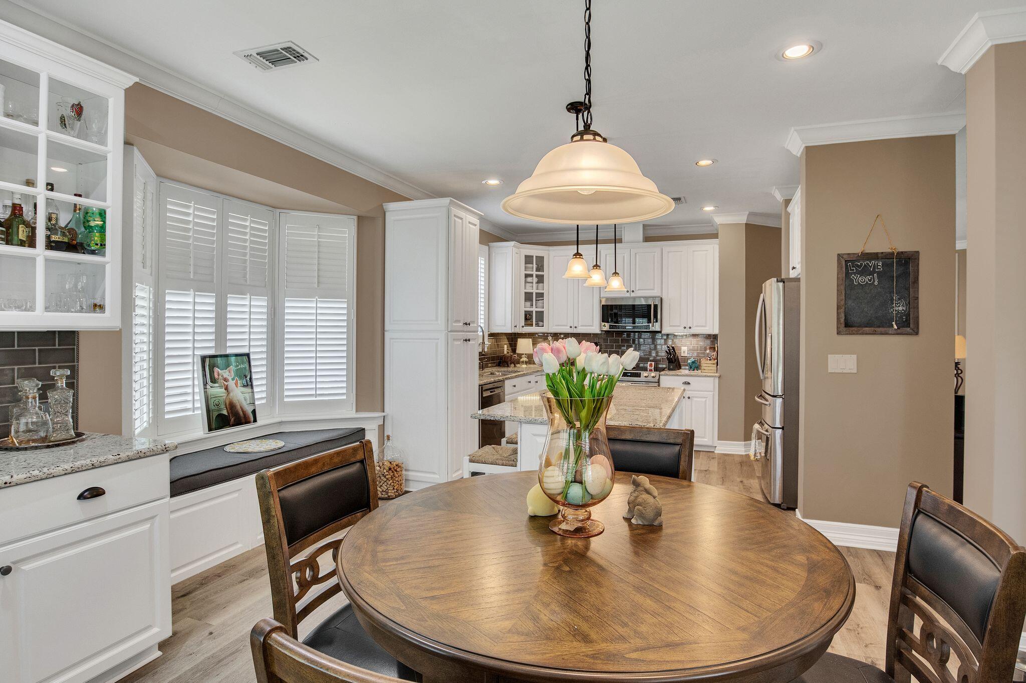 Coach Homes Sunset Bch II - Residential