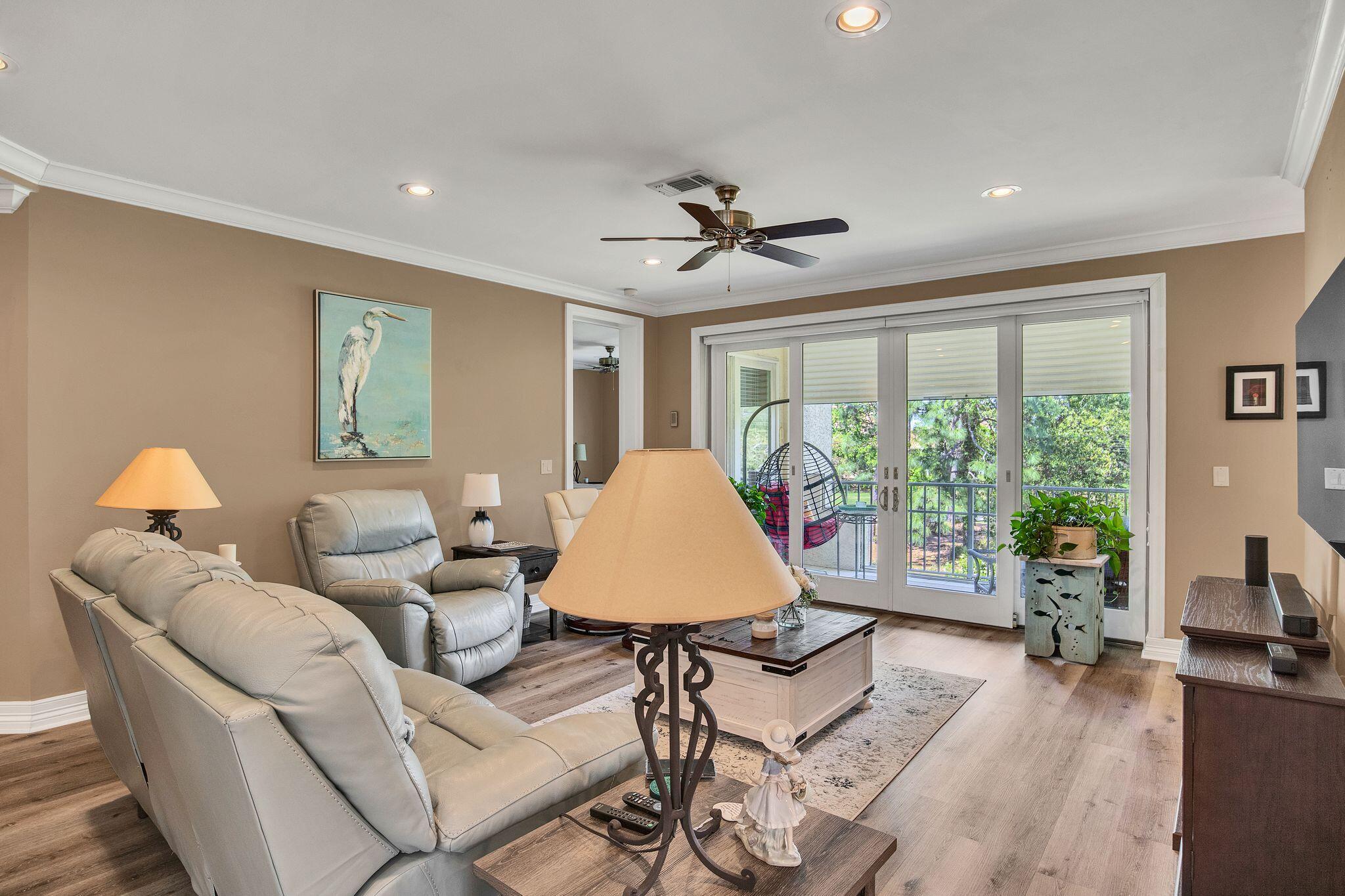 Coach Homes Sunset Bch II - Residential