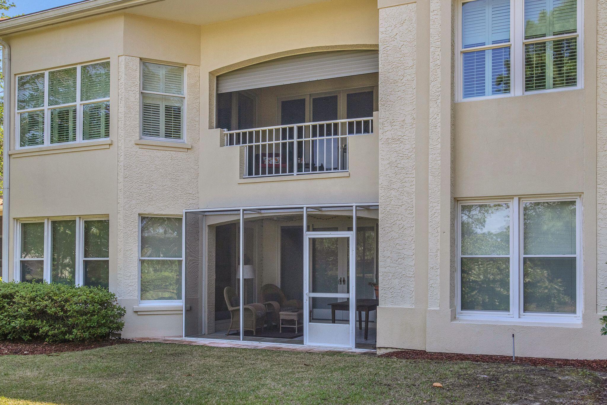 Coach Homes Sunset Bch II - Residential