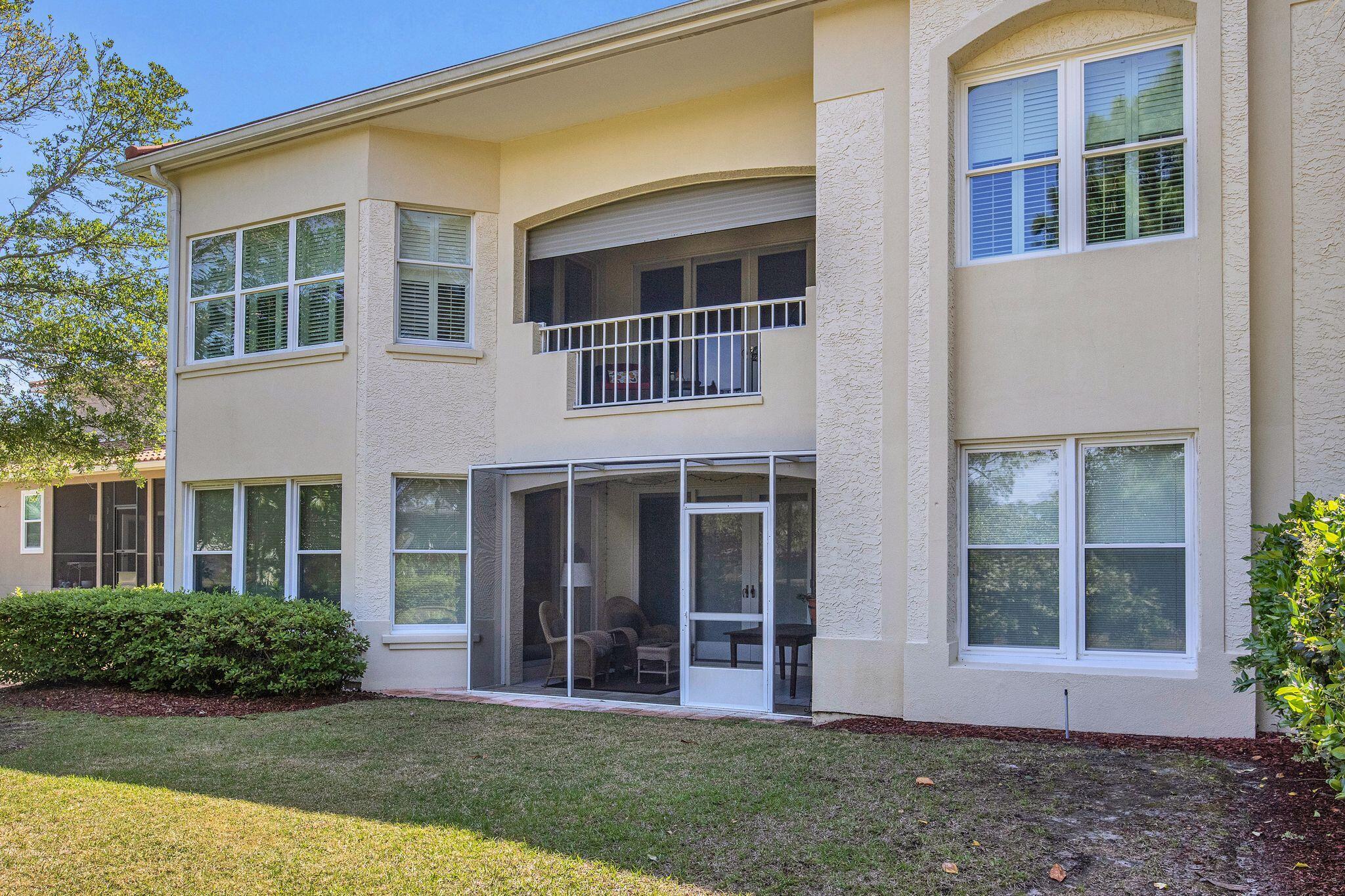 Coach Homes Sunset Bch II - Residential