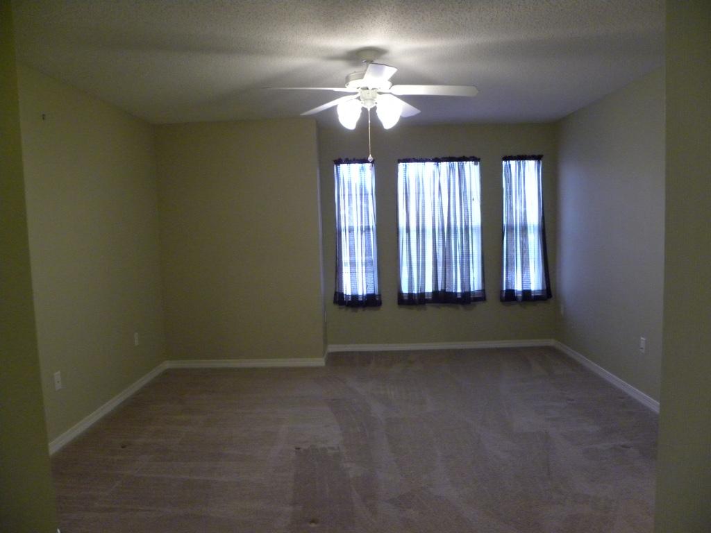 TWIN LAKES ESTATES - Residential