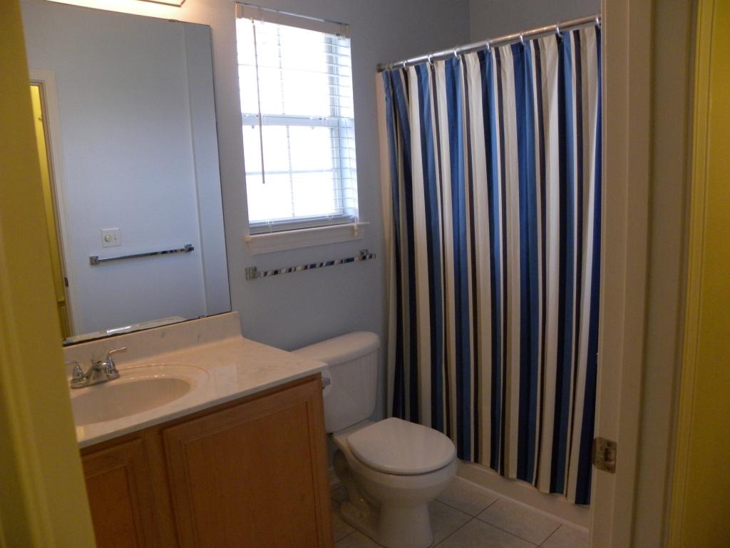 TWIN LAKES ESTATES - Residential