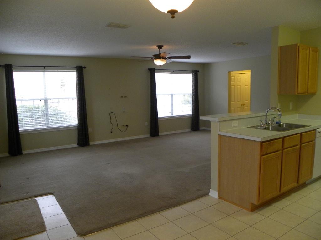 TWIN LAKES ESTATES - Residential