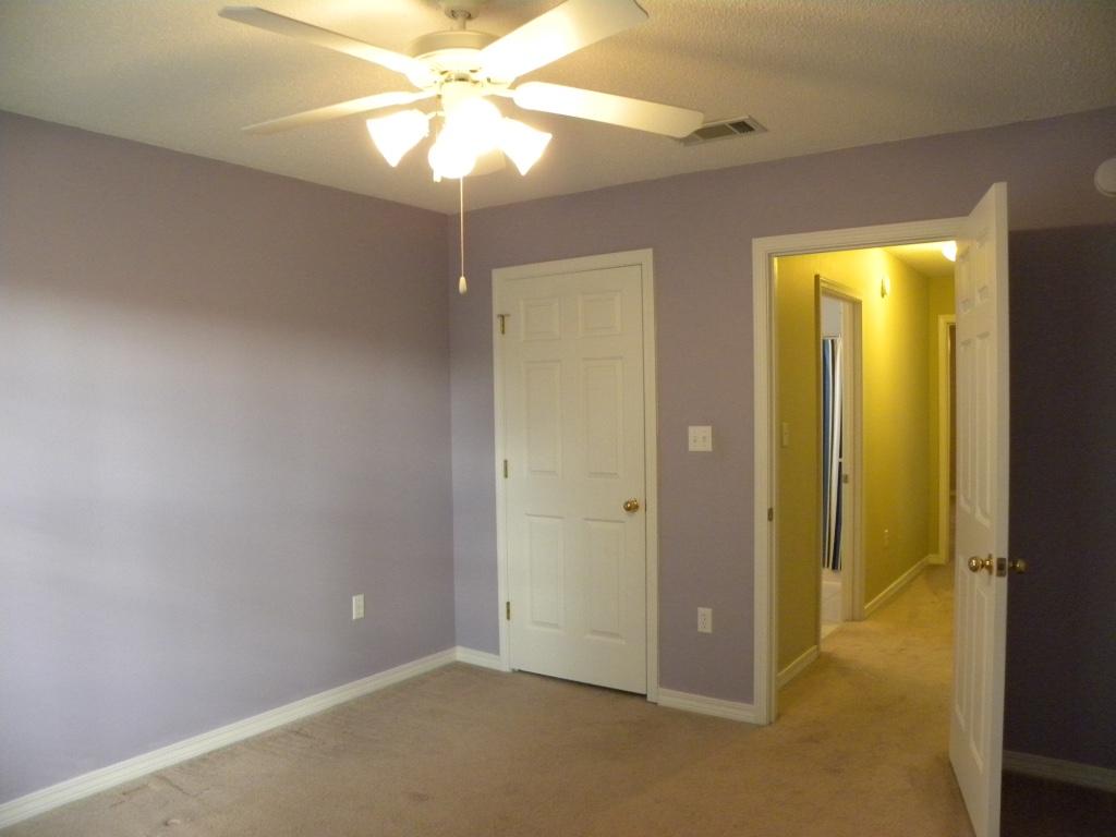 TWIN LAKES ESTATES - Residential