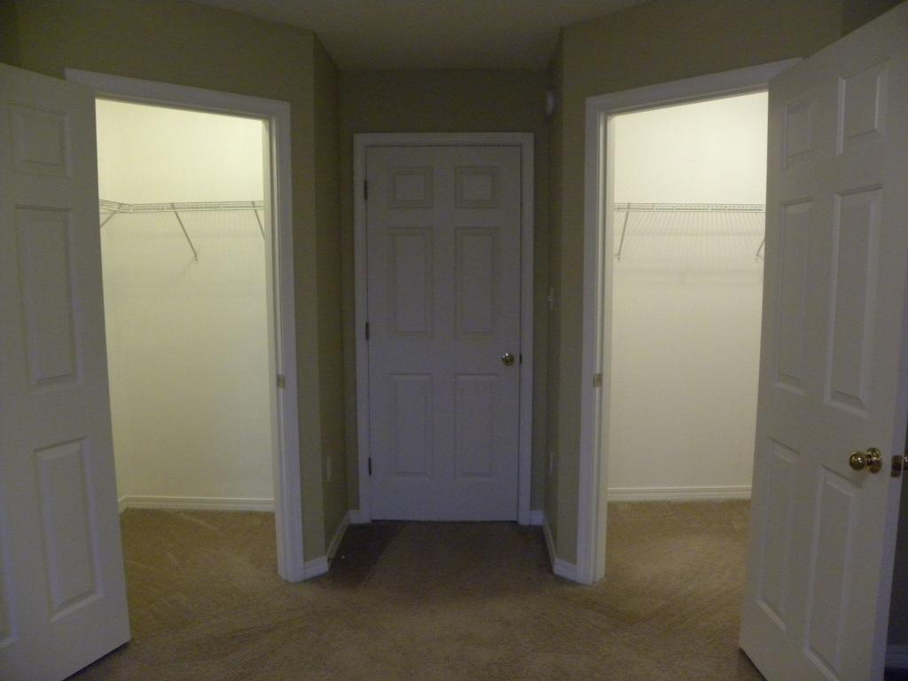 TWIN LAKES ESTATES - Residential