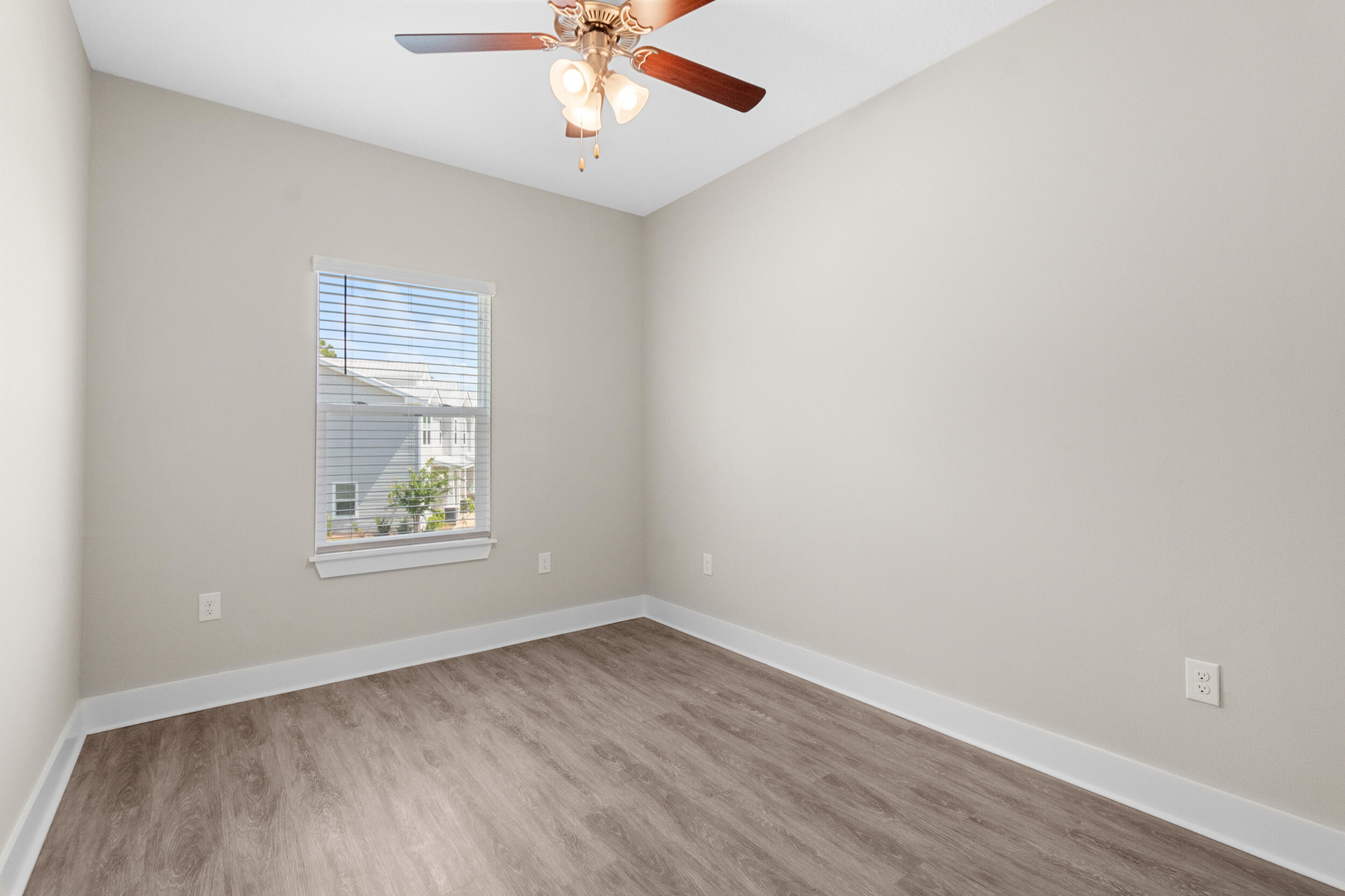 VERANDAS OF FREEPORT, THE - Residential