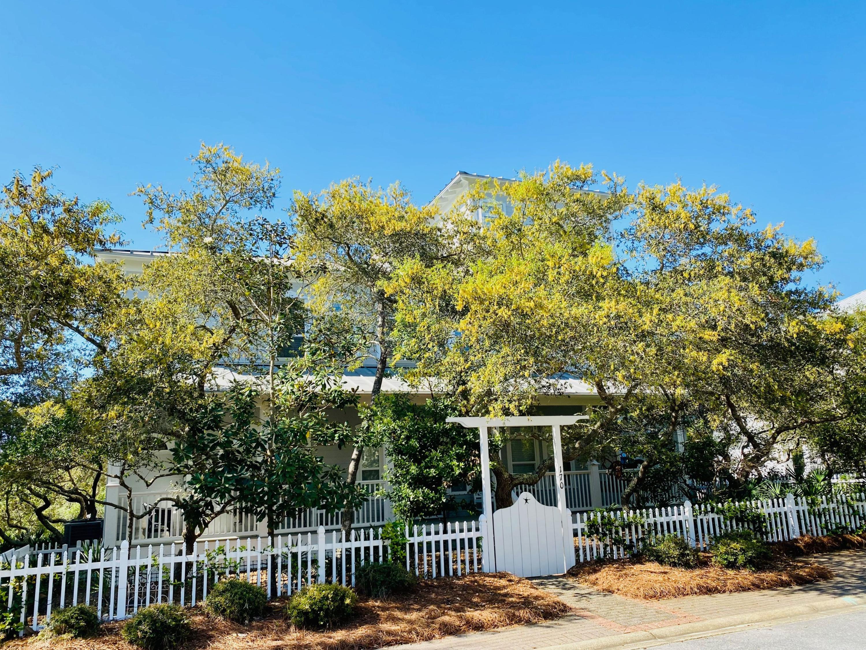 OLD FLORIDA BEACH - Residential