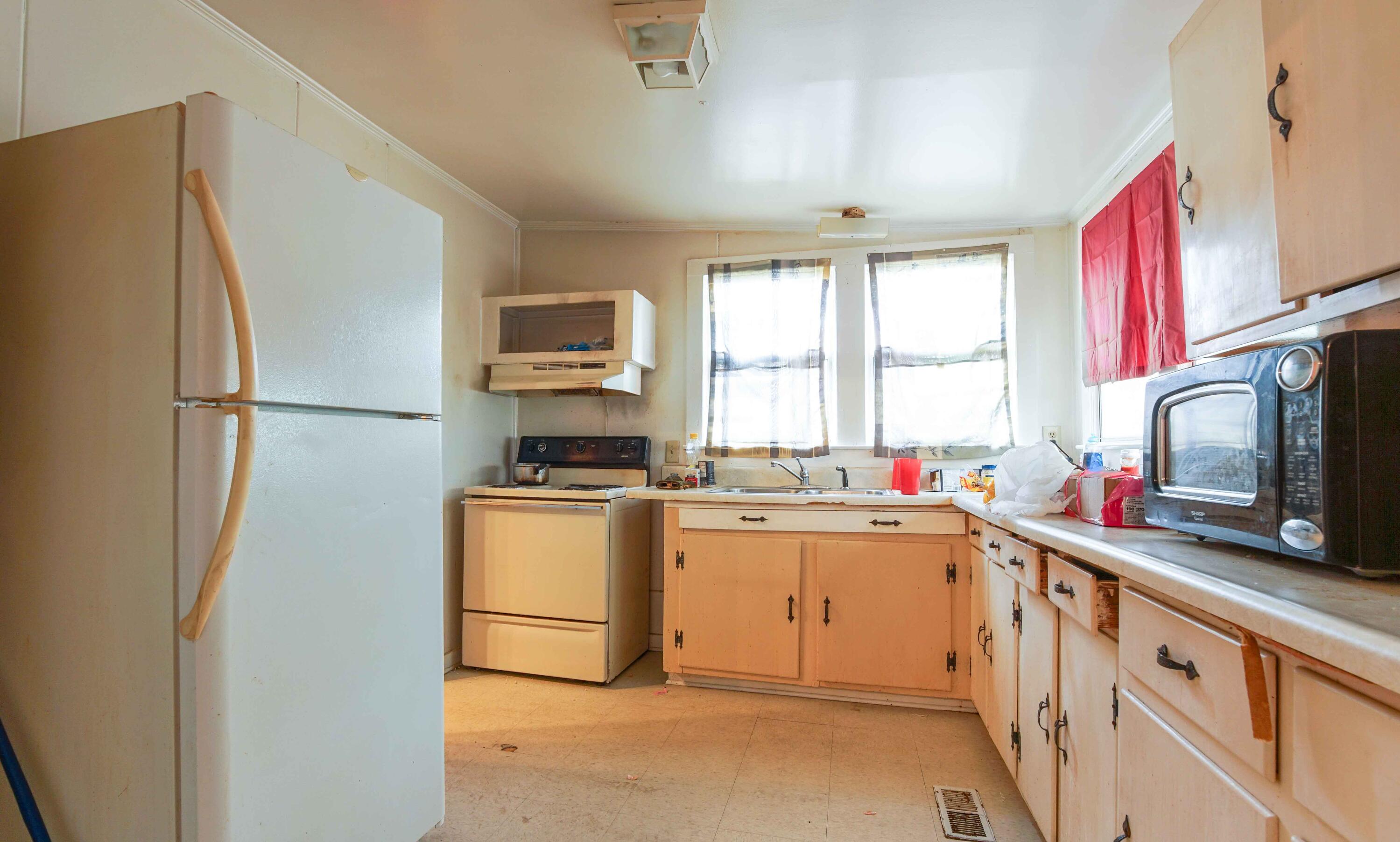 TOWN OF DEFUNIAK SPRINGS - Residential