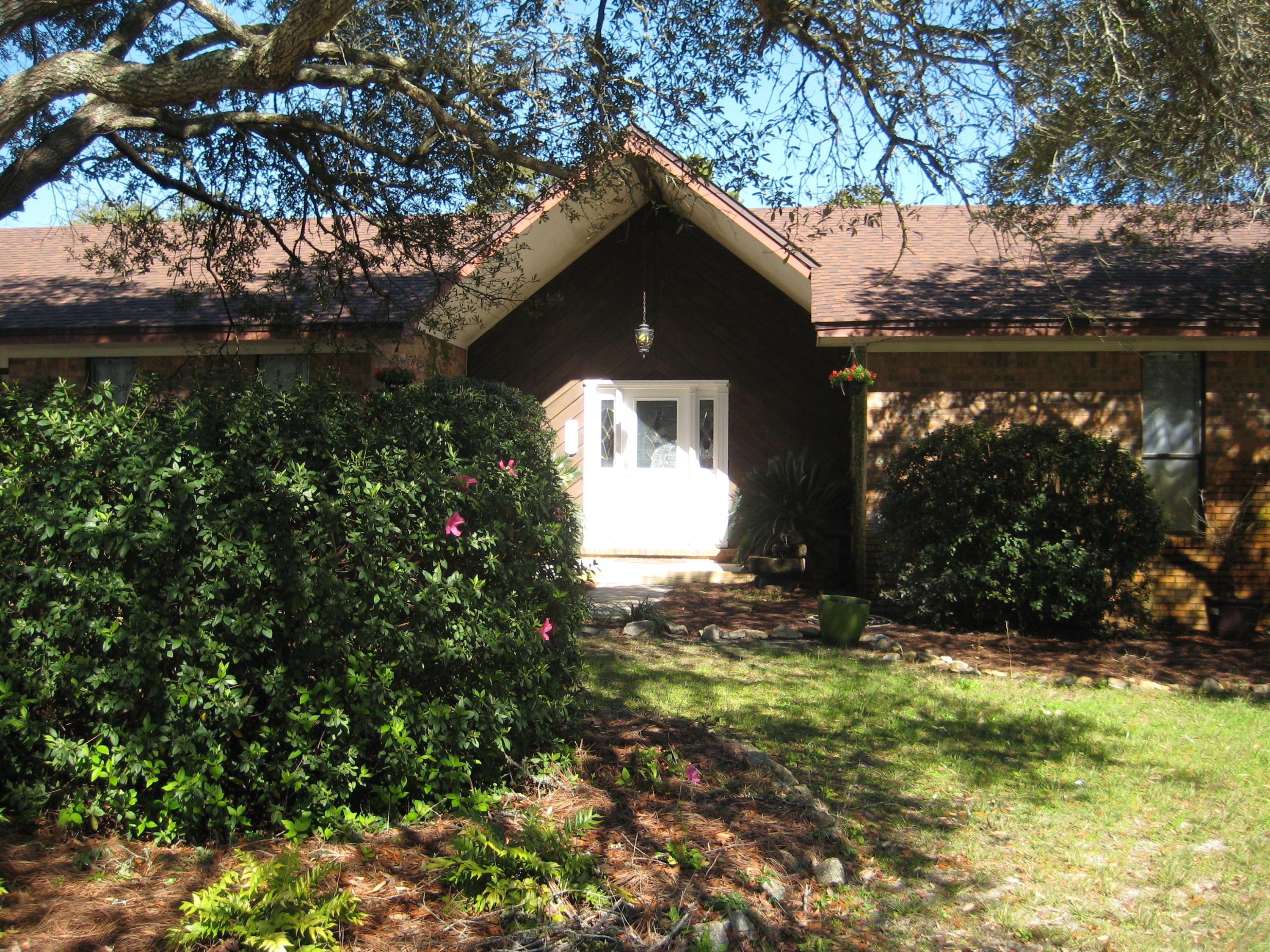 MARINERS COVE - Residential