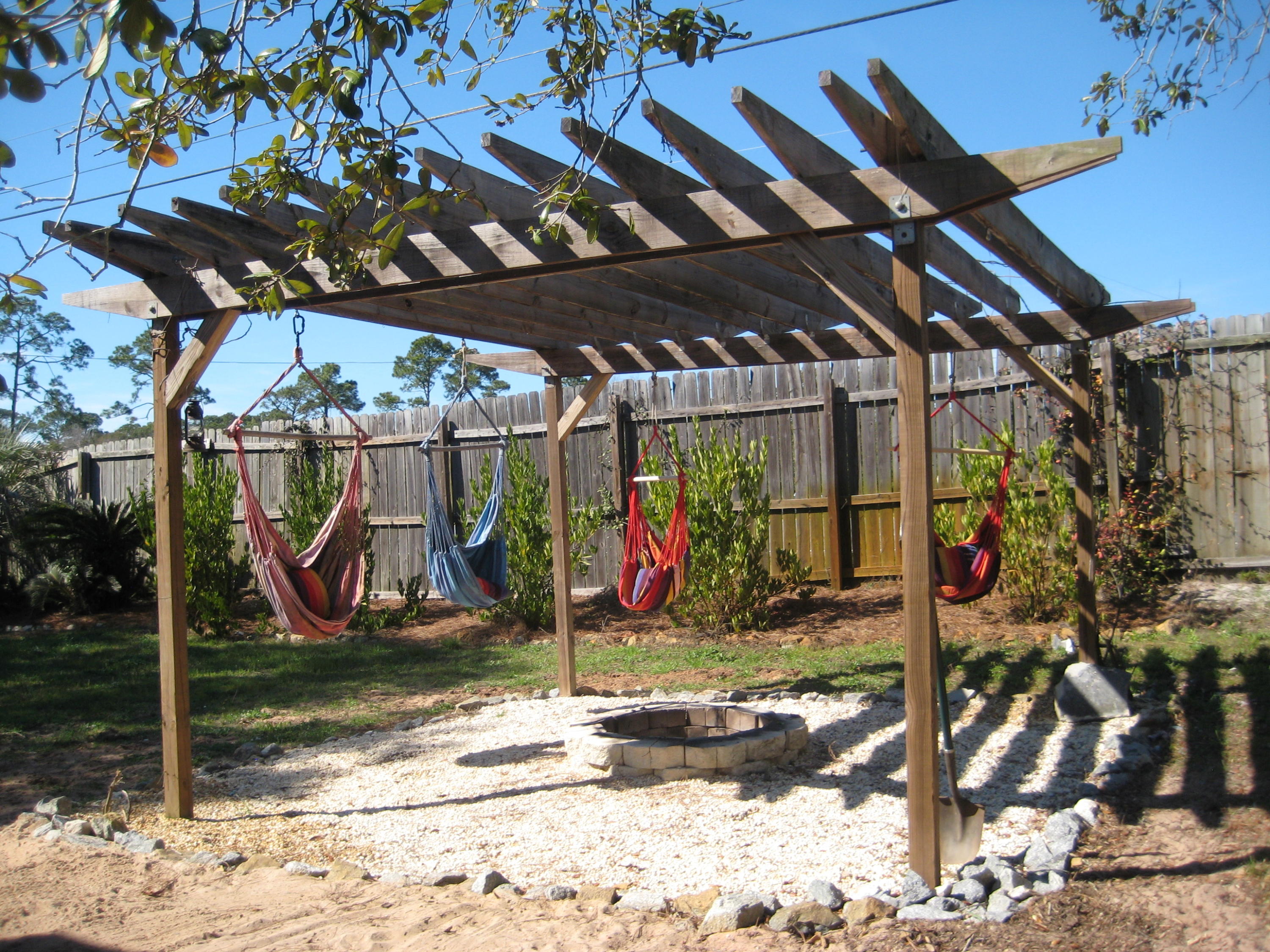 MARINERS COVE - Residential