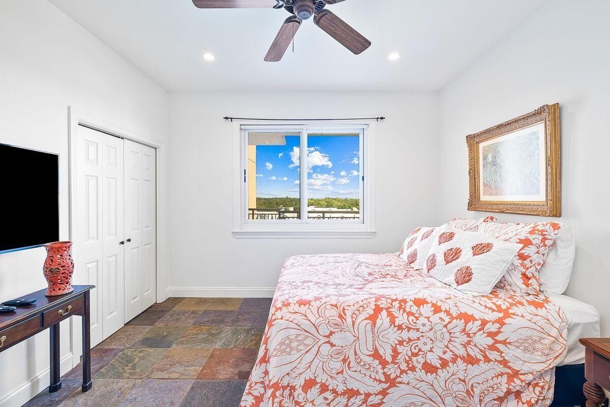 HIDDEN DUNES GRAND VILLAS - Residential