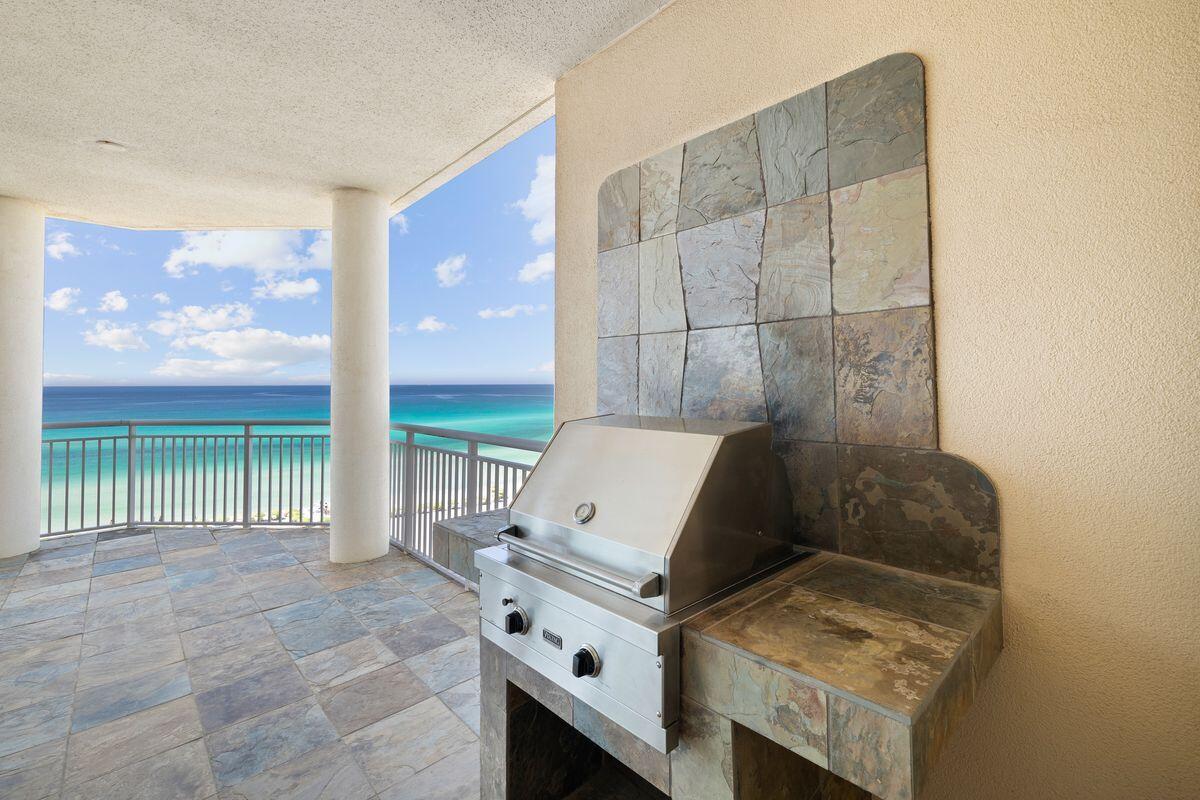 HIDDEN DUNES GRAND VILLAS - Residential