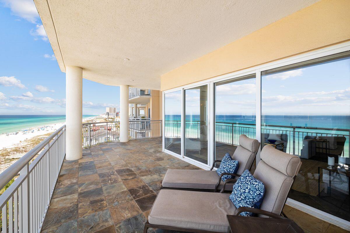 HIDDEN DUNES GRAND VILLAS - Residential