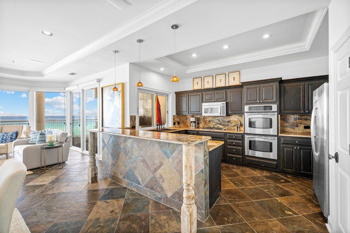 HIDDEN DUNES GRAND VILLAS - Residential