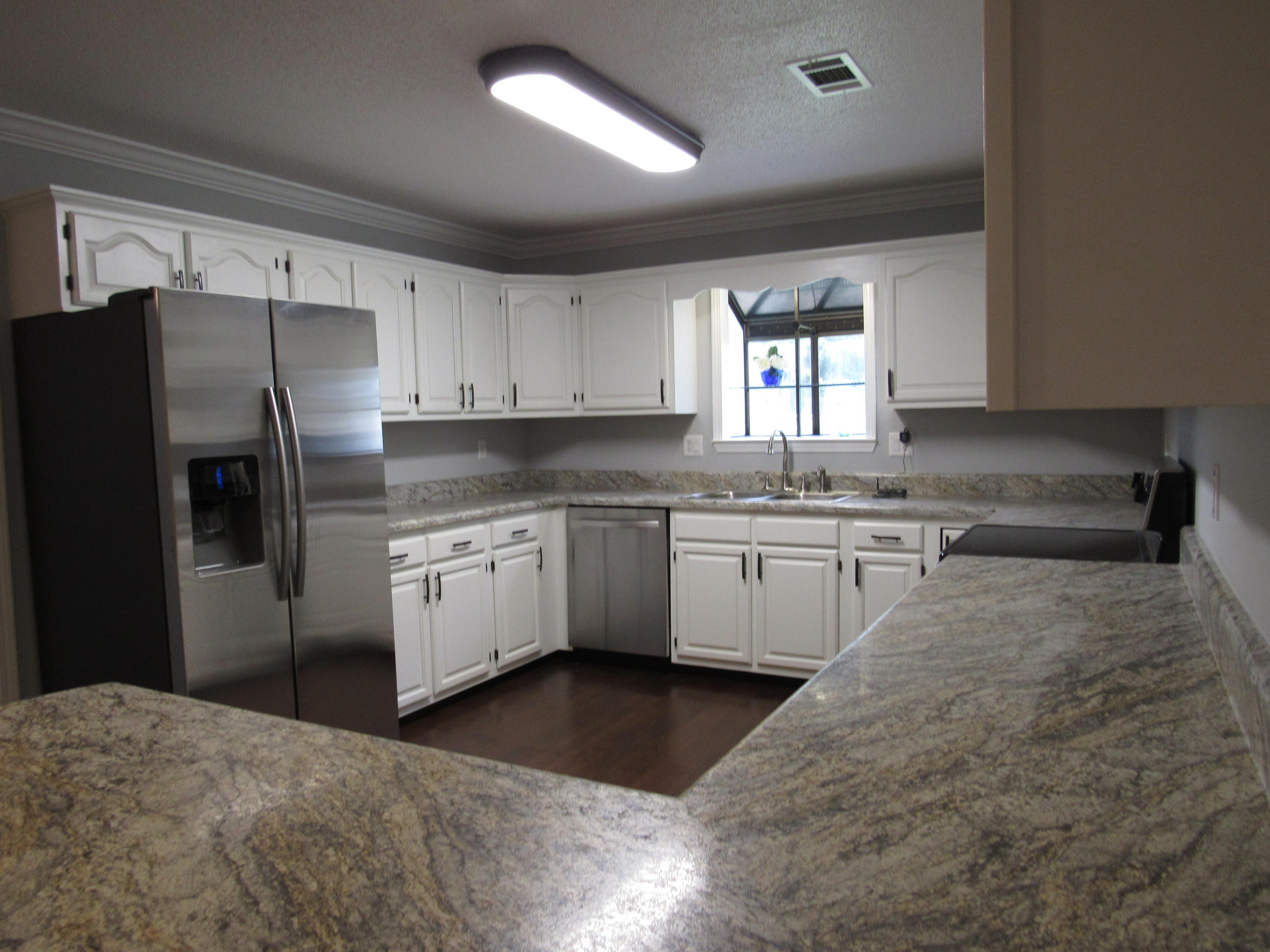 WHITE OAK ESTATES - Residential