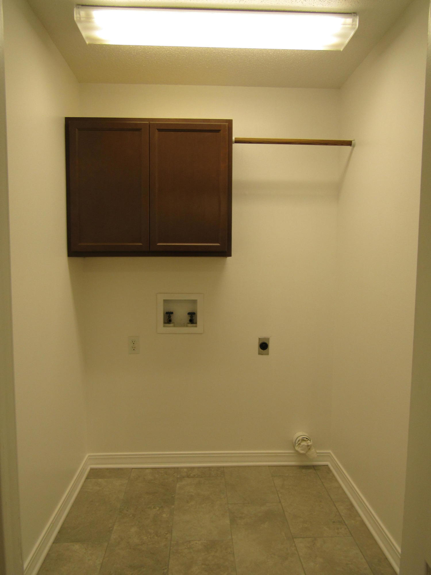 WHITE OAK ESTATES - Residential