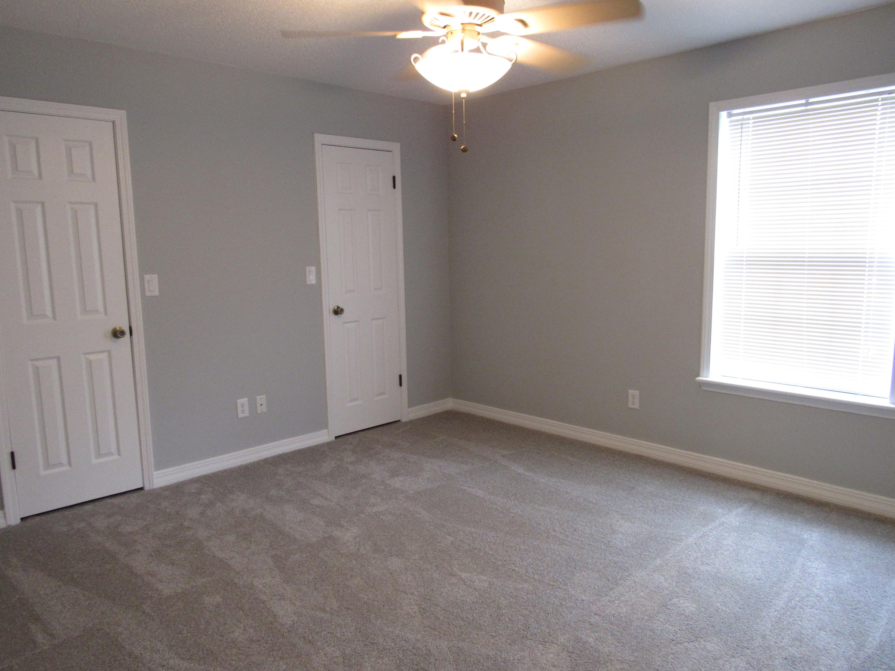 WHITE OAK ESTATES - Residential