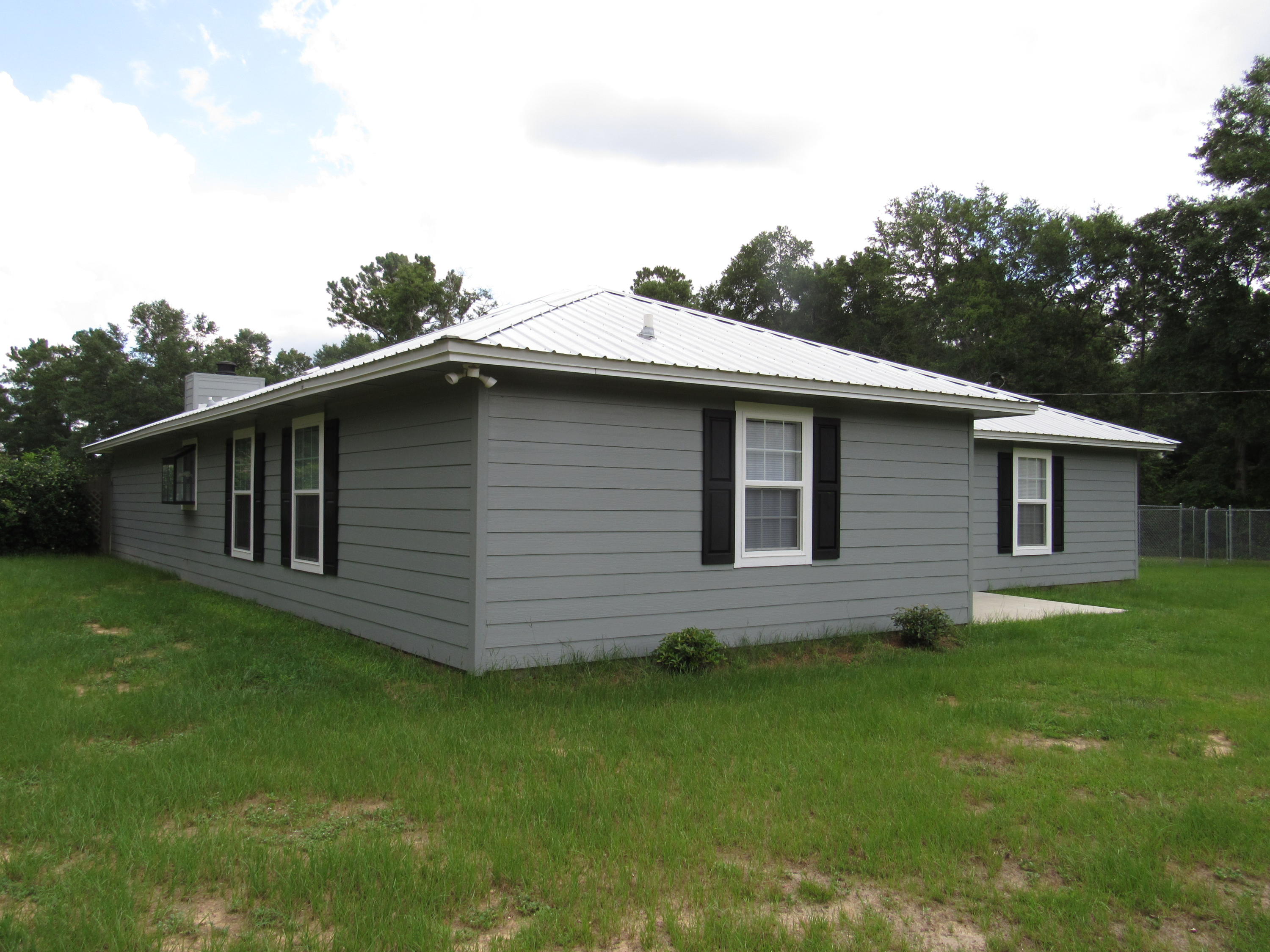 WHITE OAK ESTATES - Residential