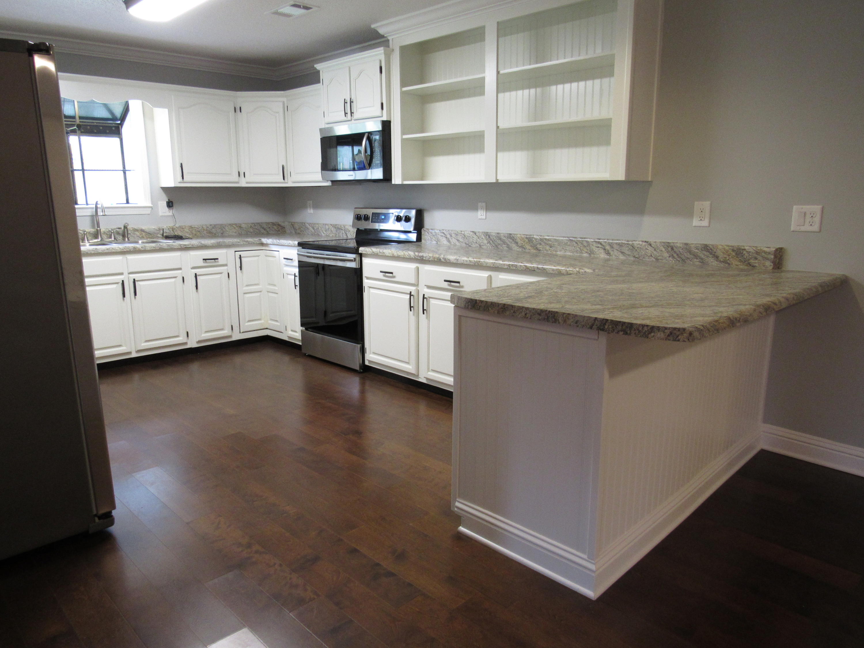 WHITE OAK ESTATES - Residential