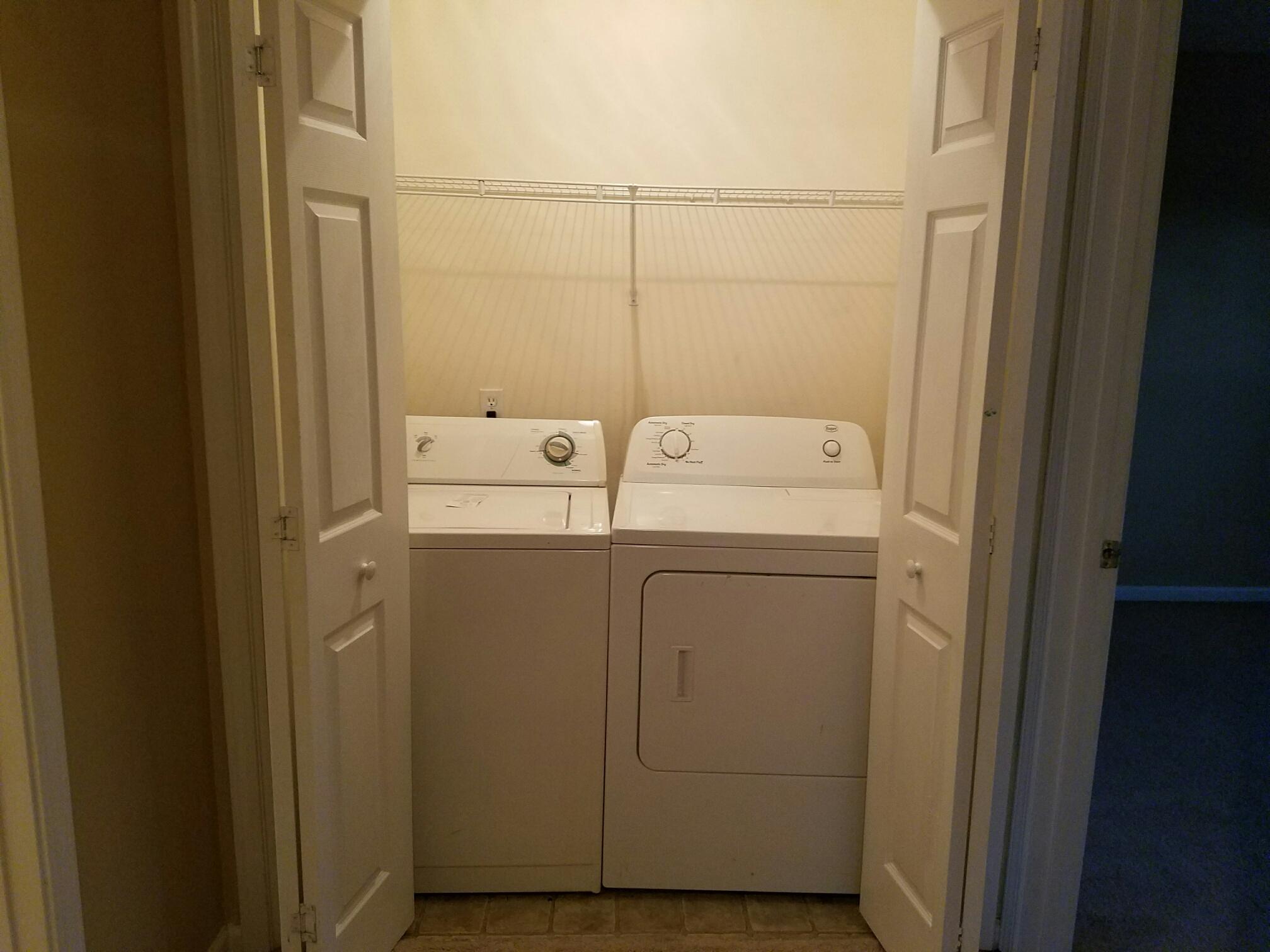 STILLWELL ESTATES - Residential Lease