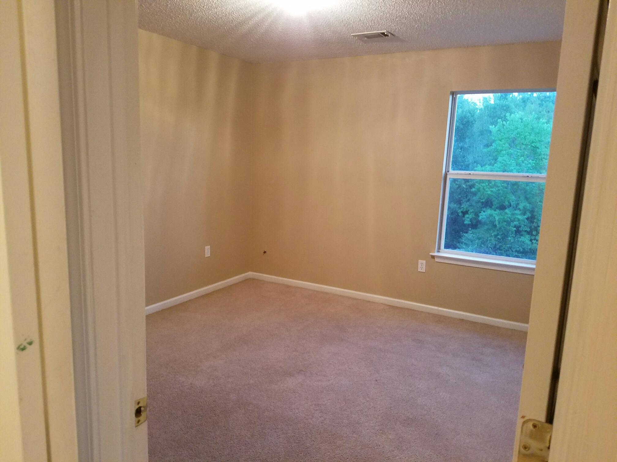 STILLWELL ESTATES - Residential Lease