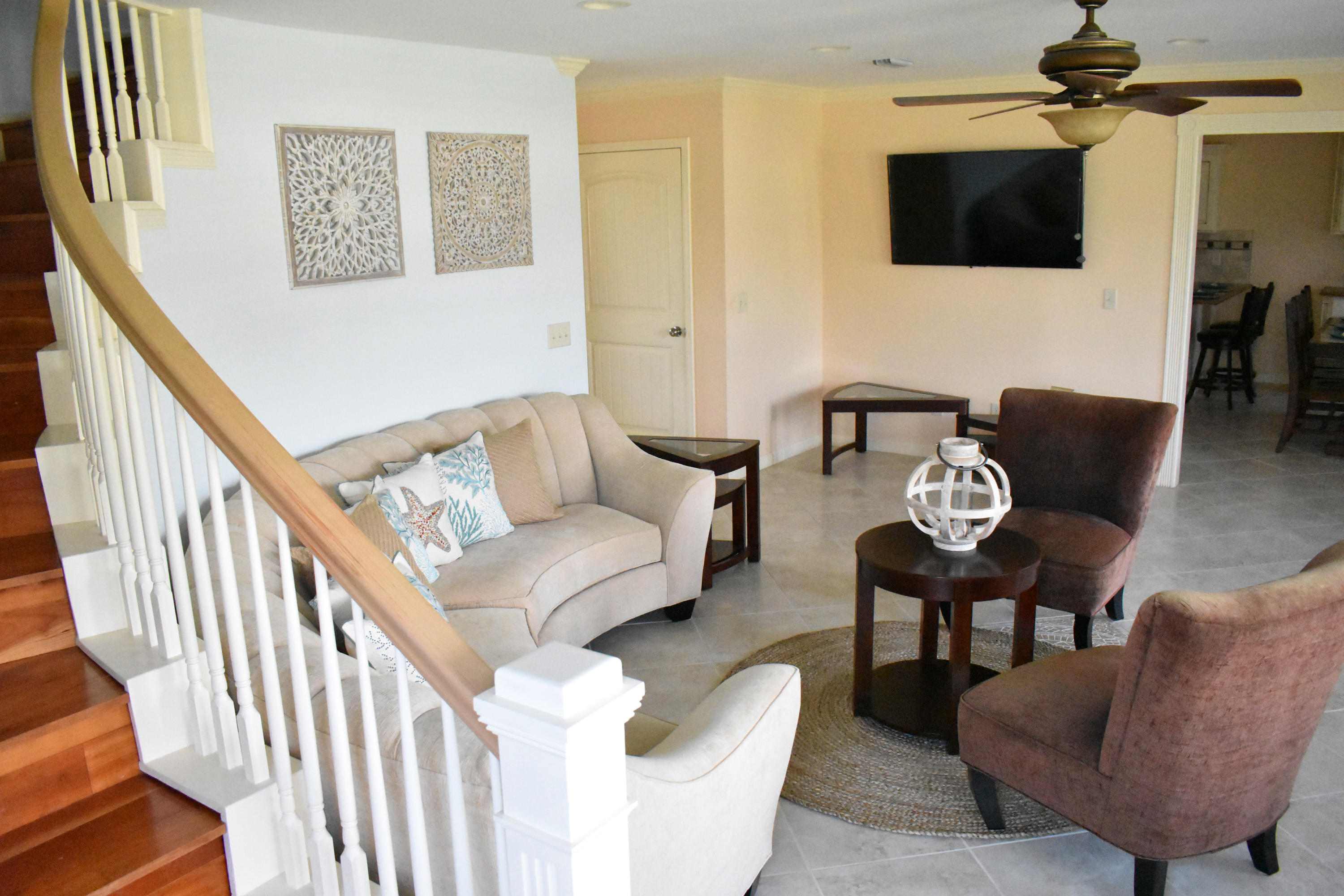 BID-A-WEE S/D - Residential