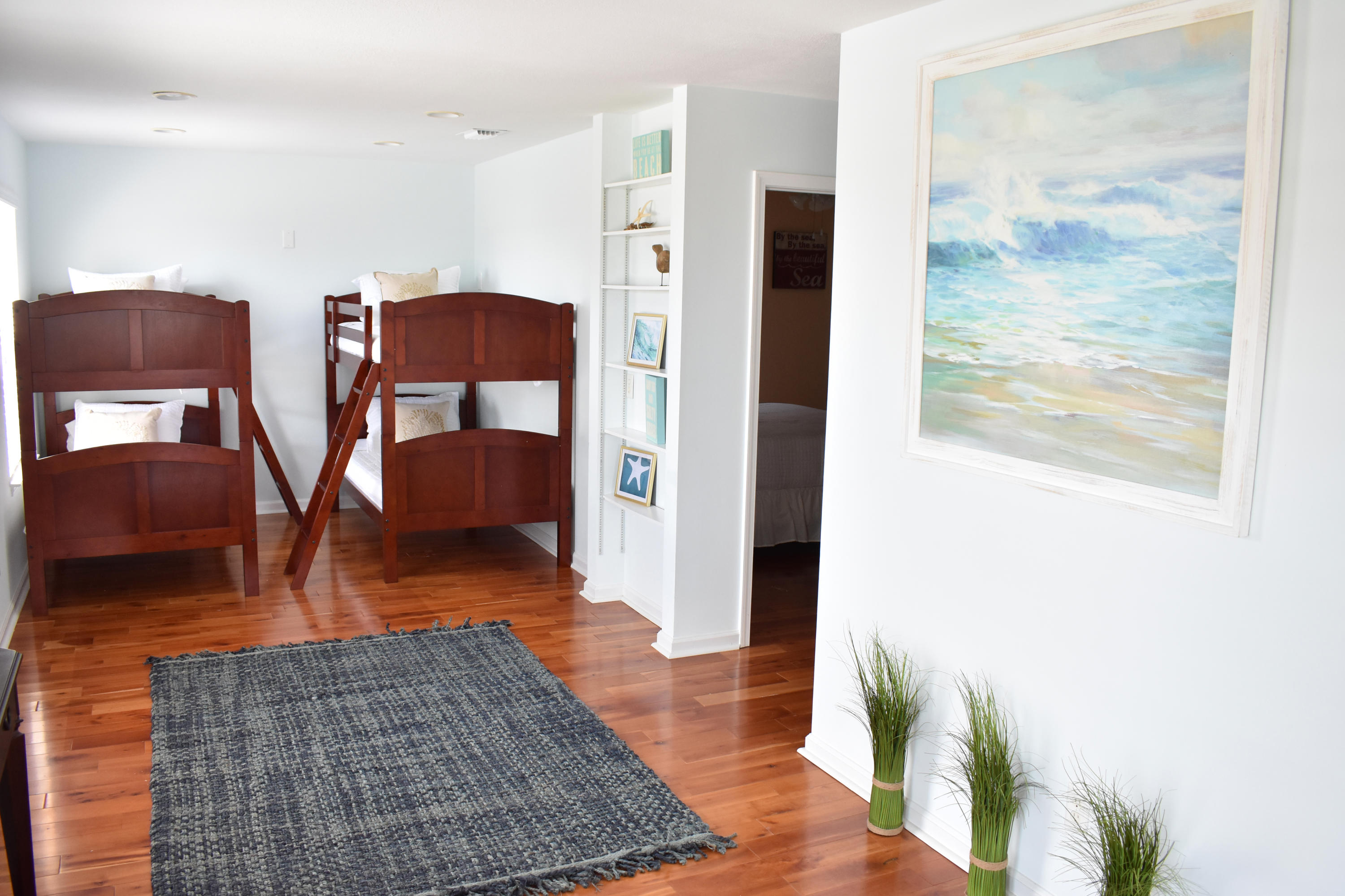 BID-A-WEE S/D - Residential