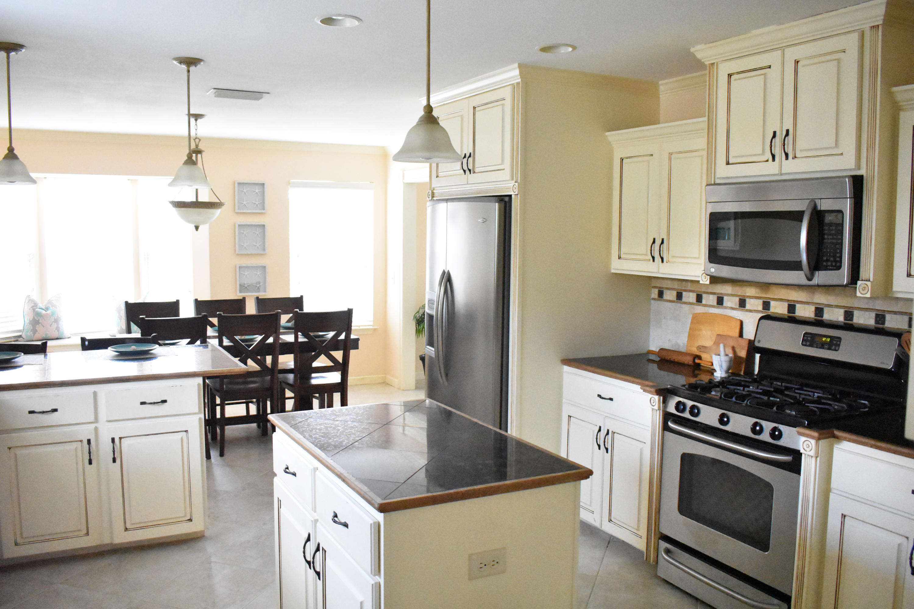 BID-A-WEE S/D - Residential