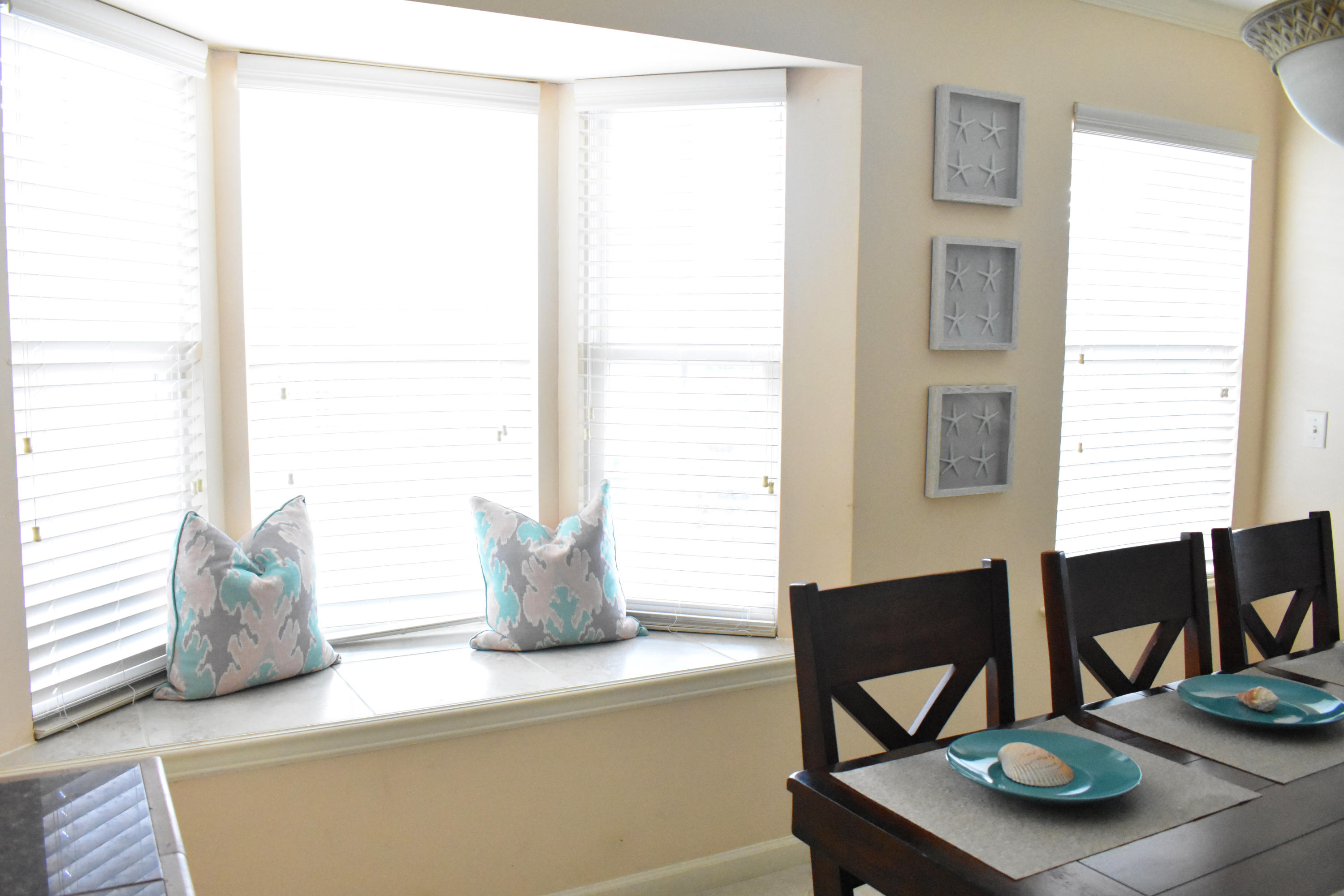 BID-A-WEE S/D - Residential