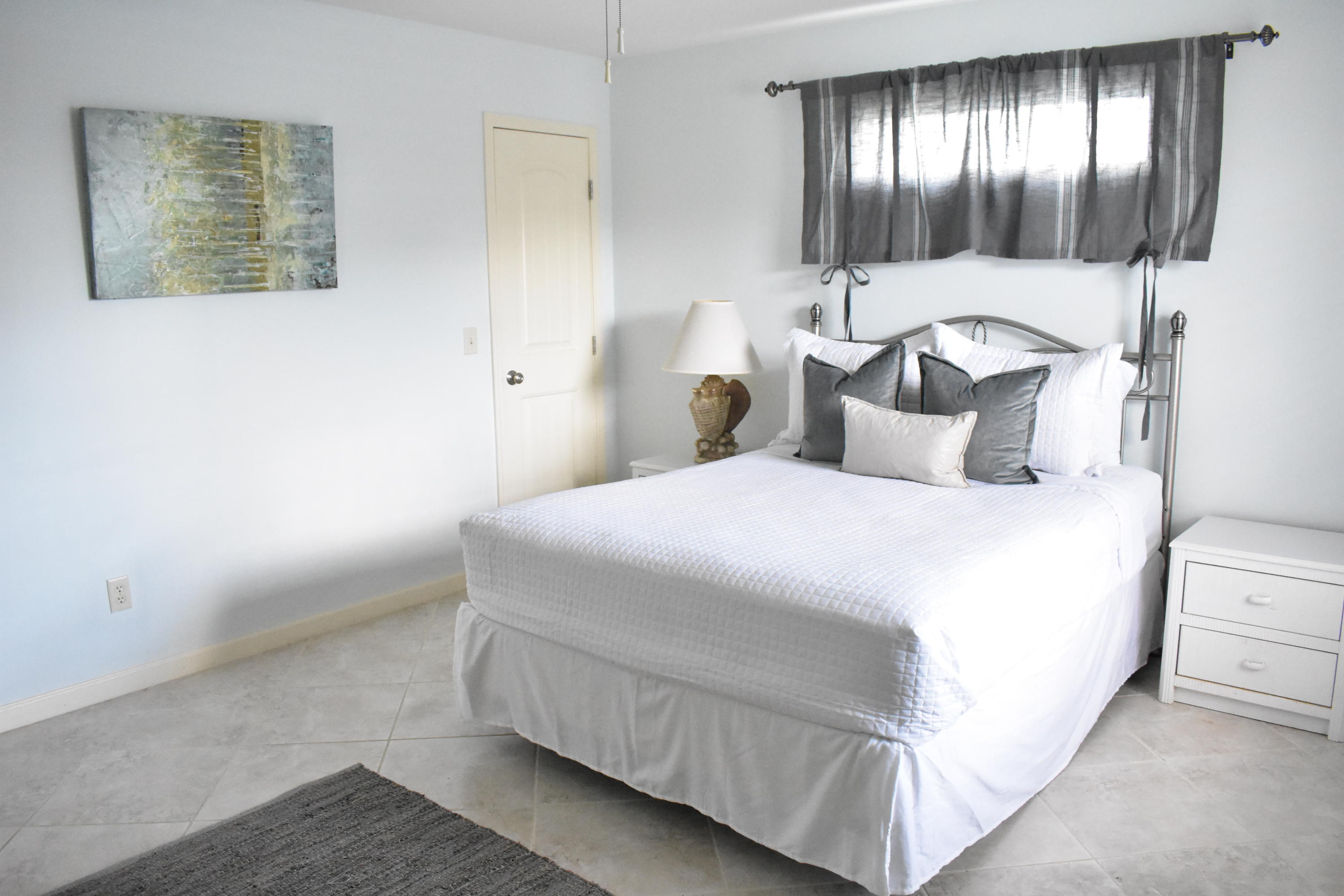 BID-A-WEE S/D - Residential