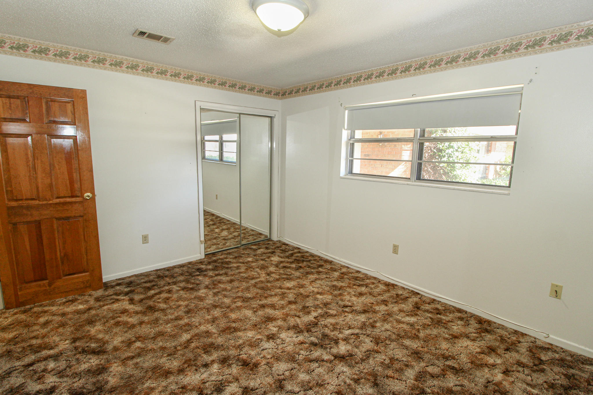 CHELSEA WOODS - Residential