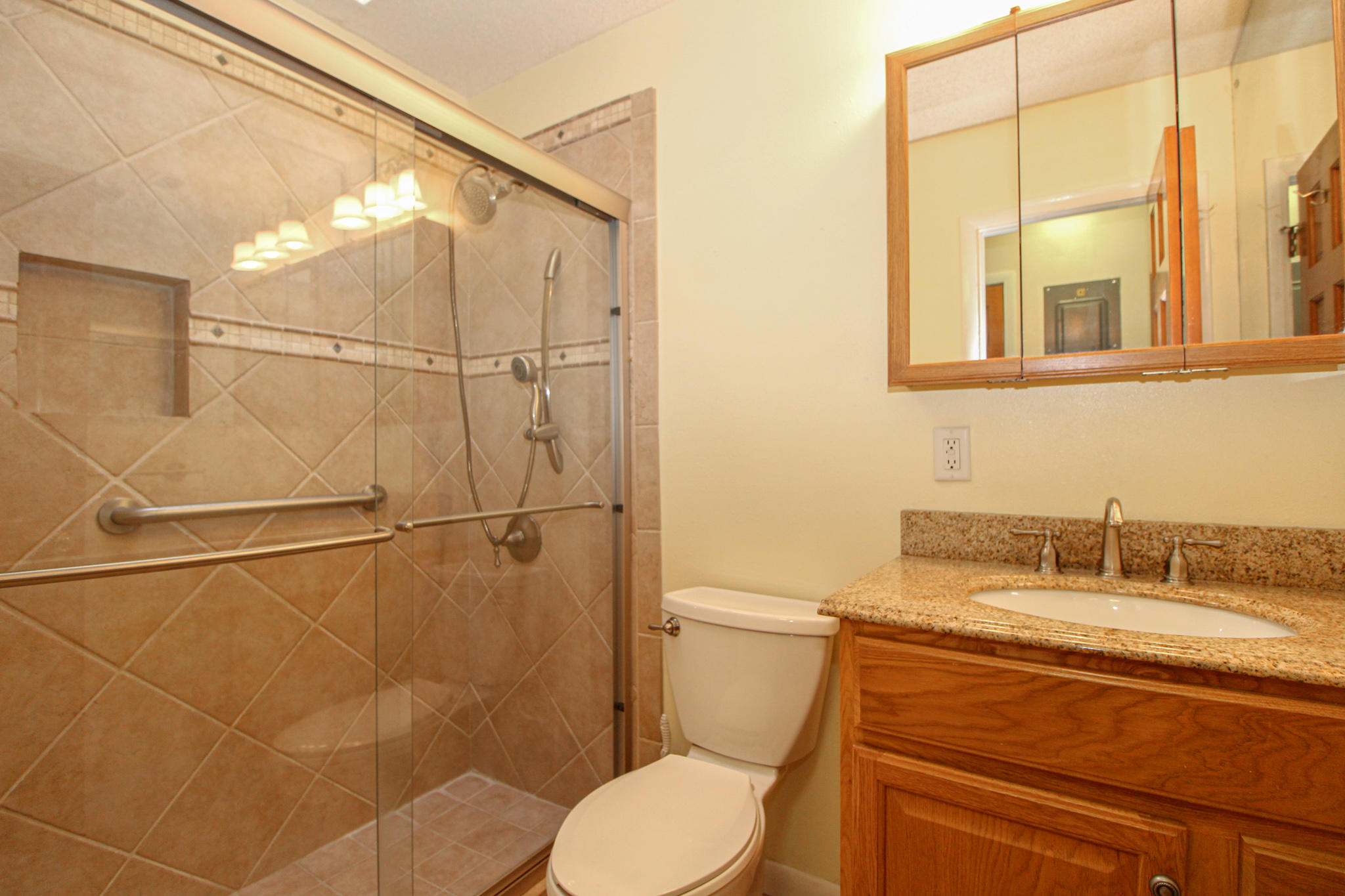 CHELSEA WOODS - Residential