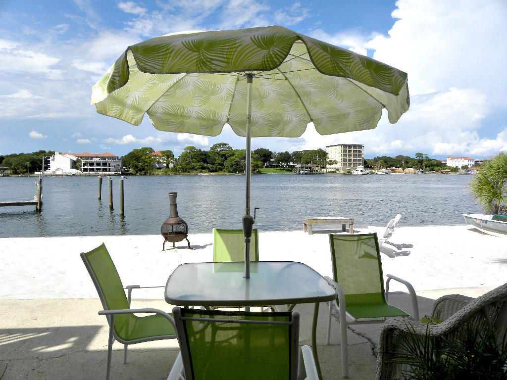 WATERWAY CONDO - Residential