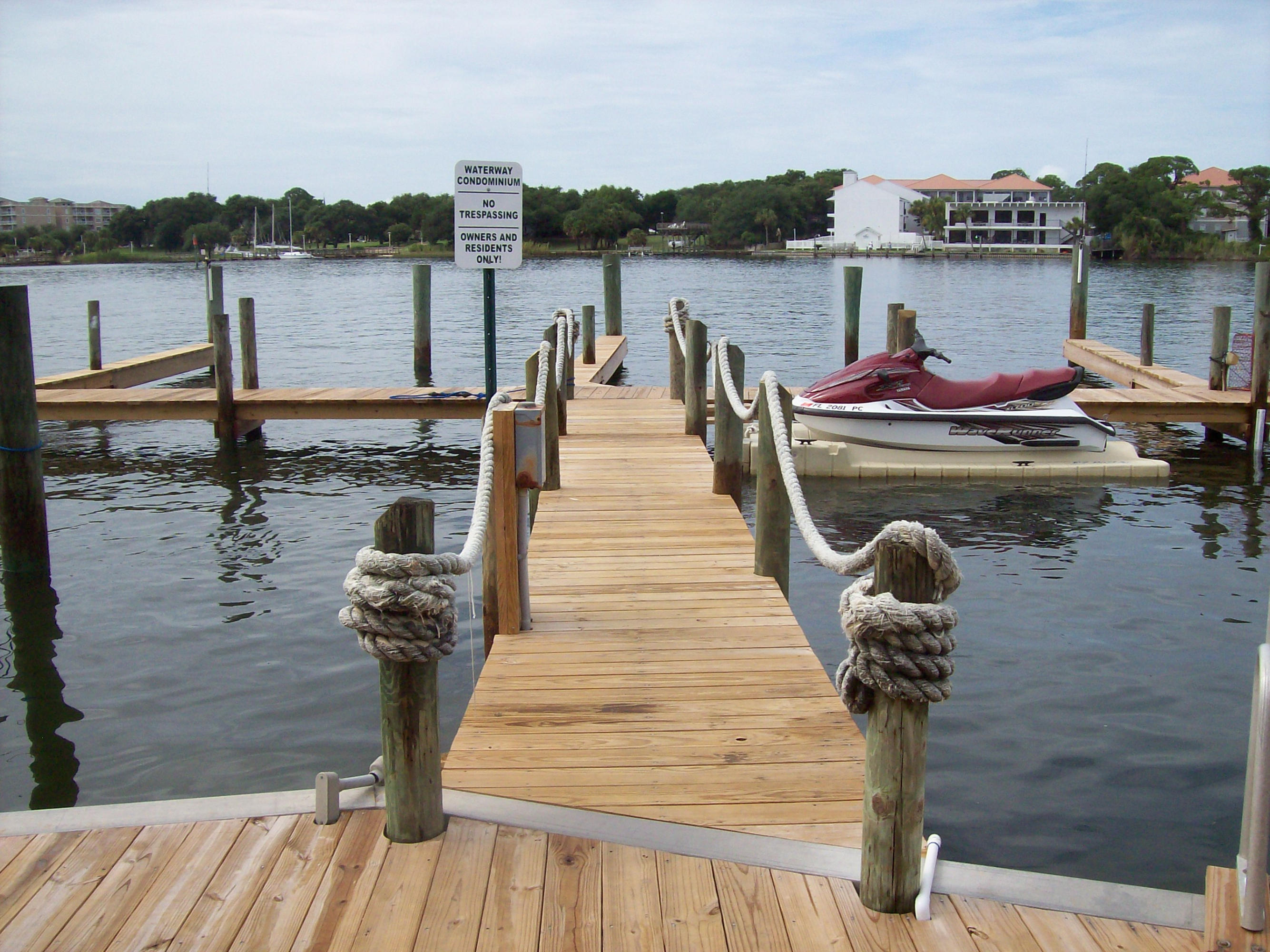 WATERWAY CONDO - Residential