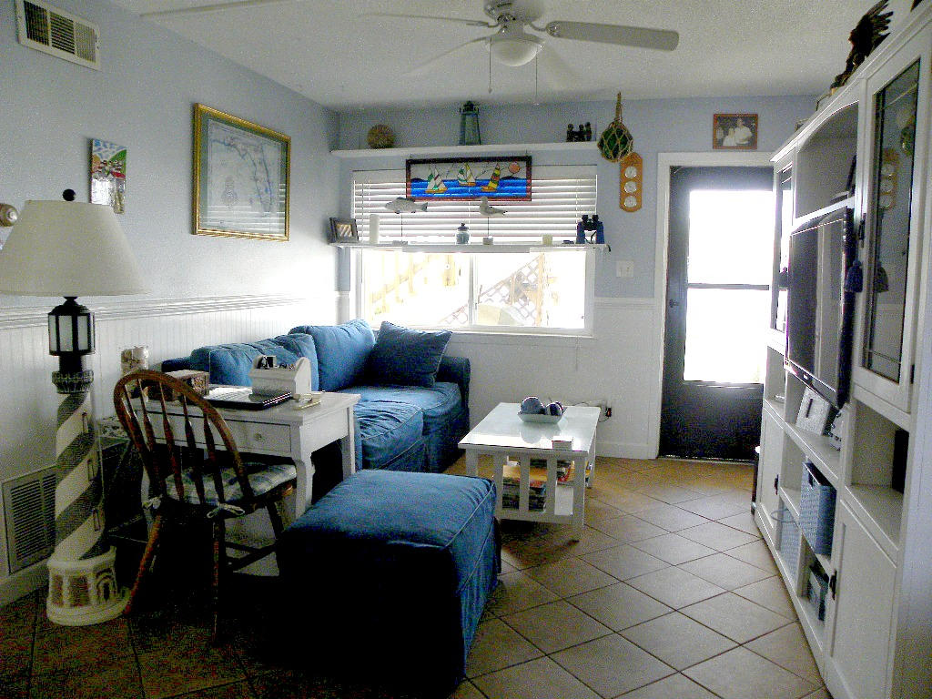 WATERWAY CONDO - Residential