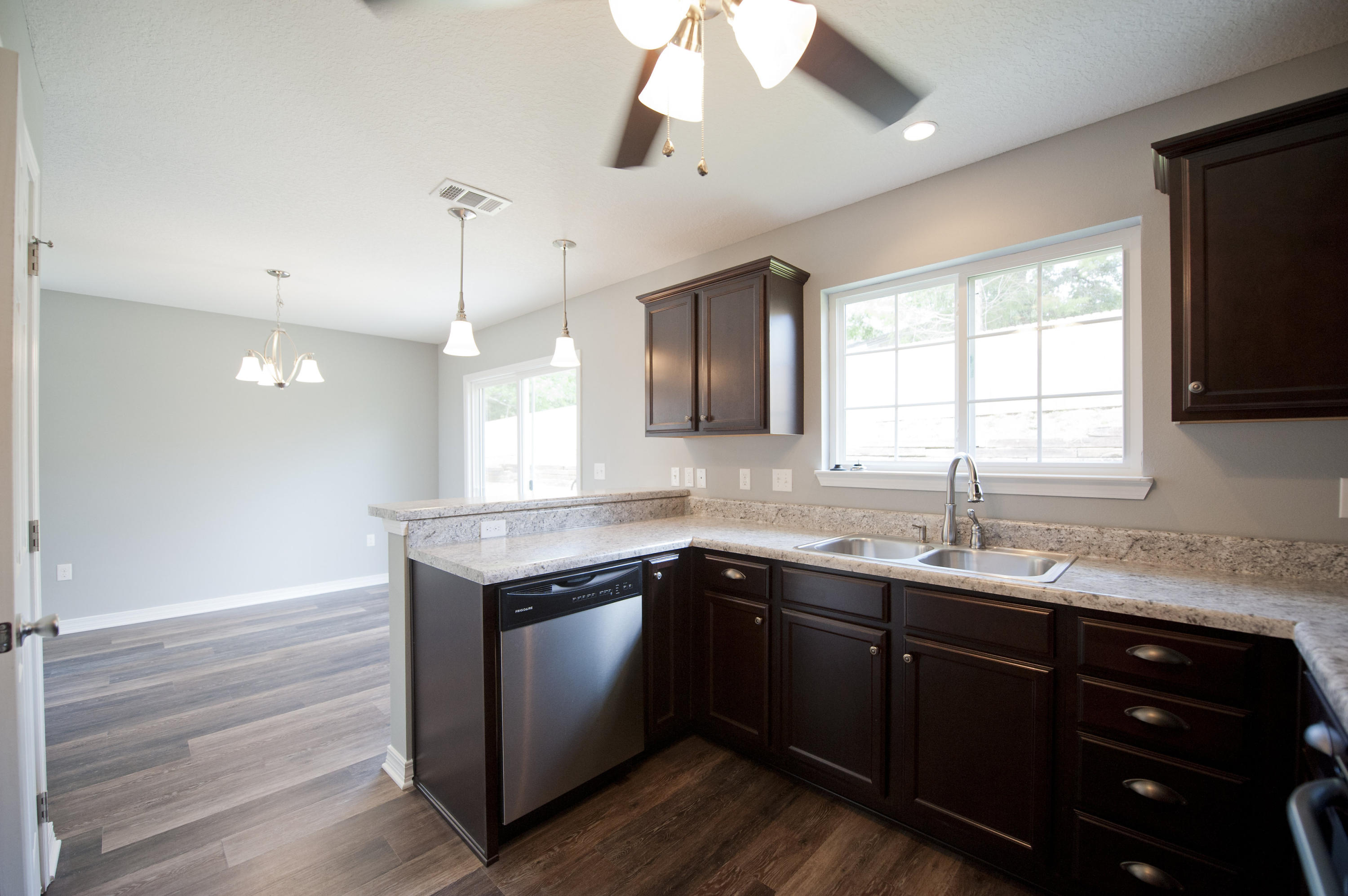 STILLWELL SOUTH - Residential