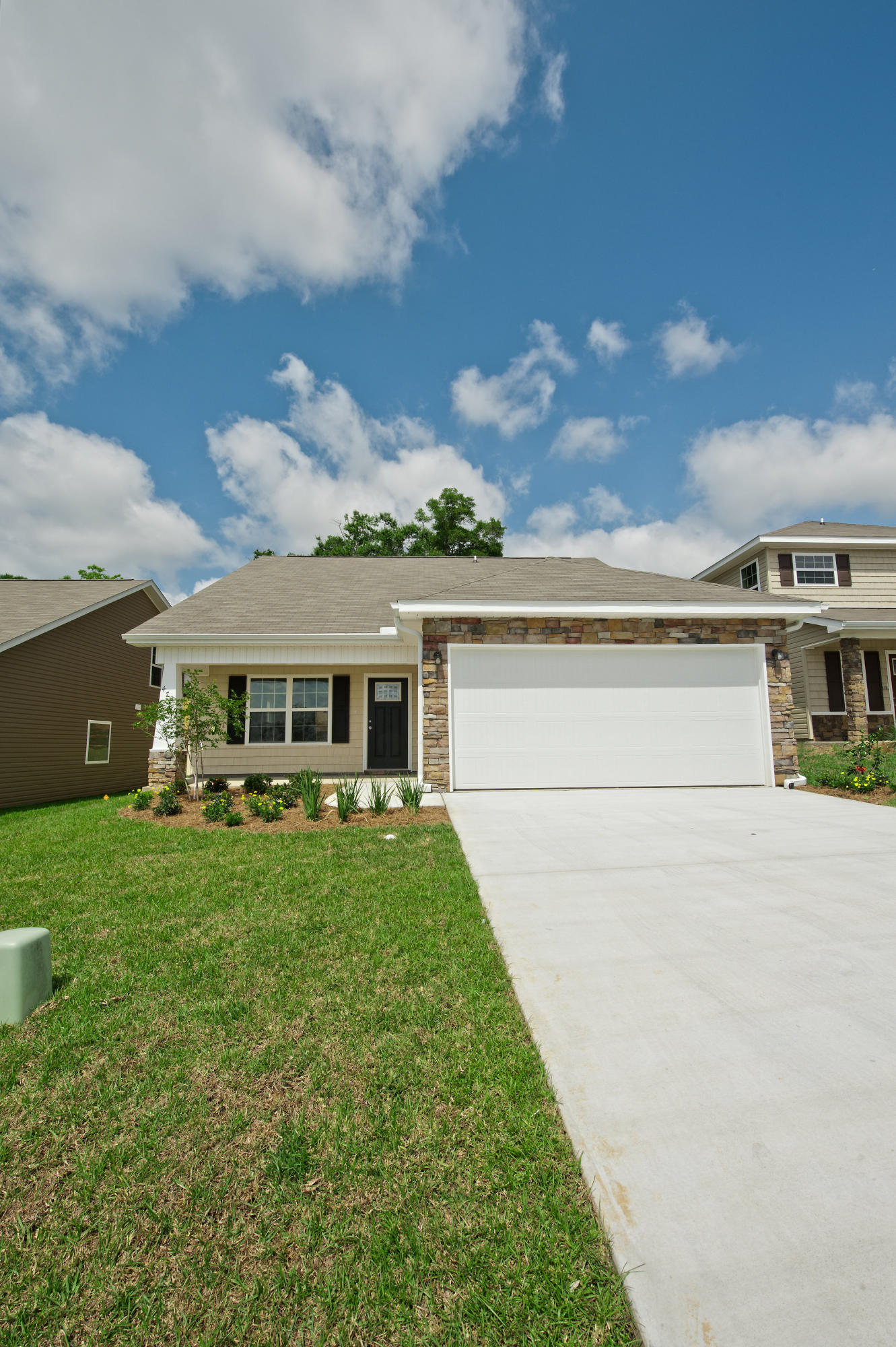 STILLWELL SOUTH - Residential