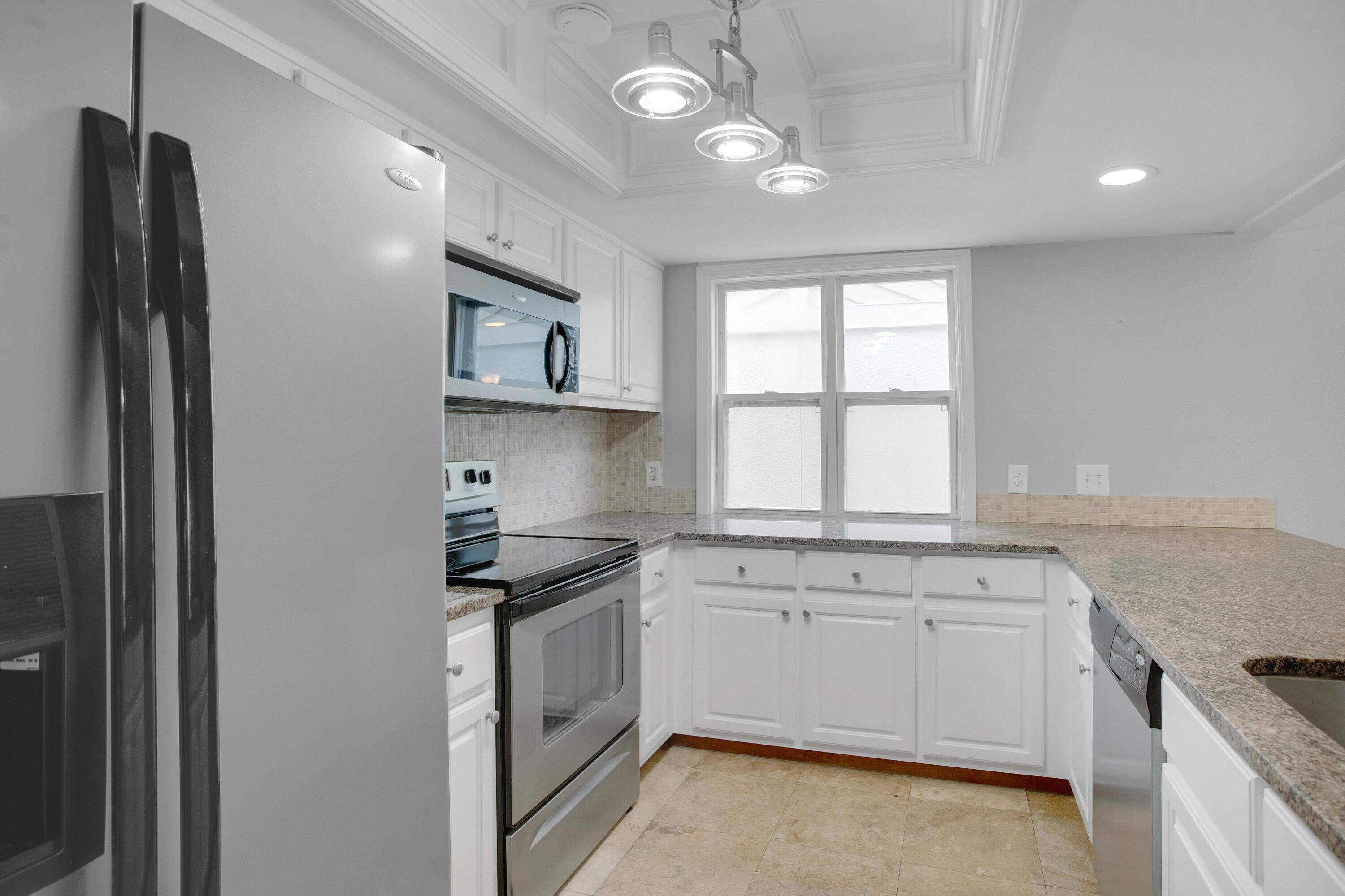 L'ATRIUM - Residential Lease