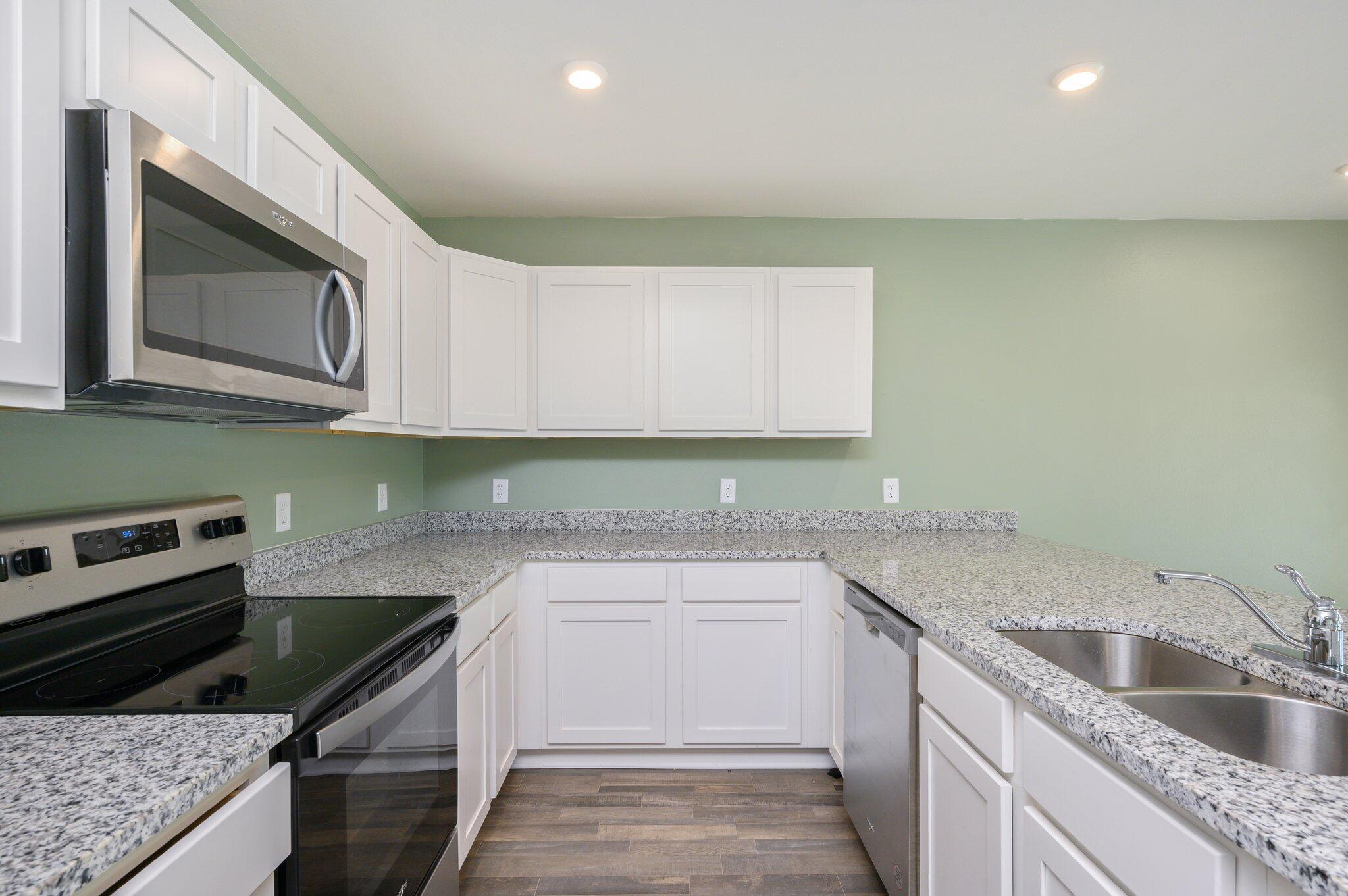 HUNTERS RIDGE PH 1 PB - Residential Lease