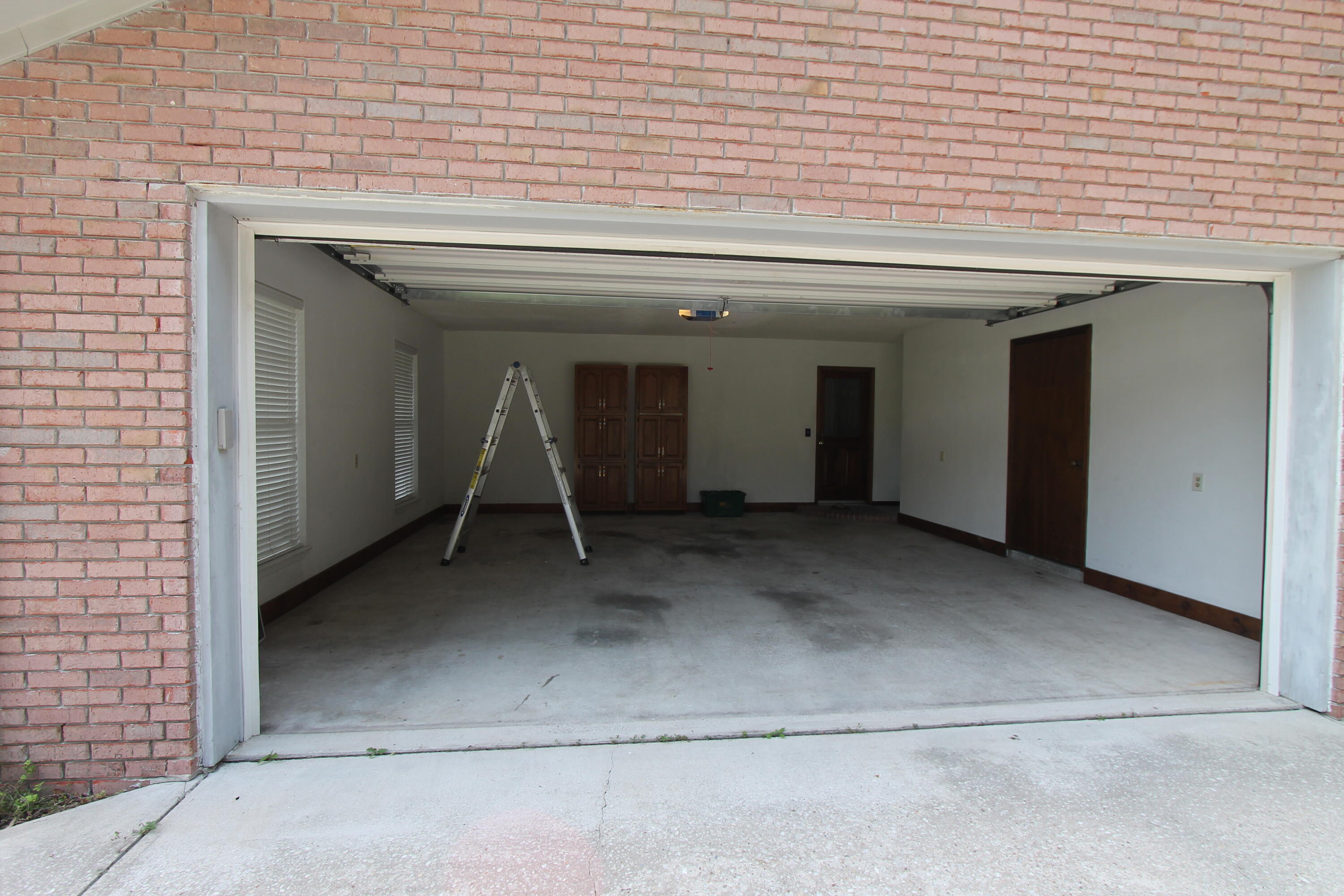 PLANTATION OAKS S/D - Residential