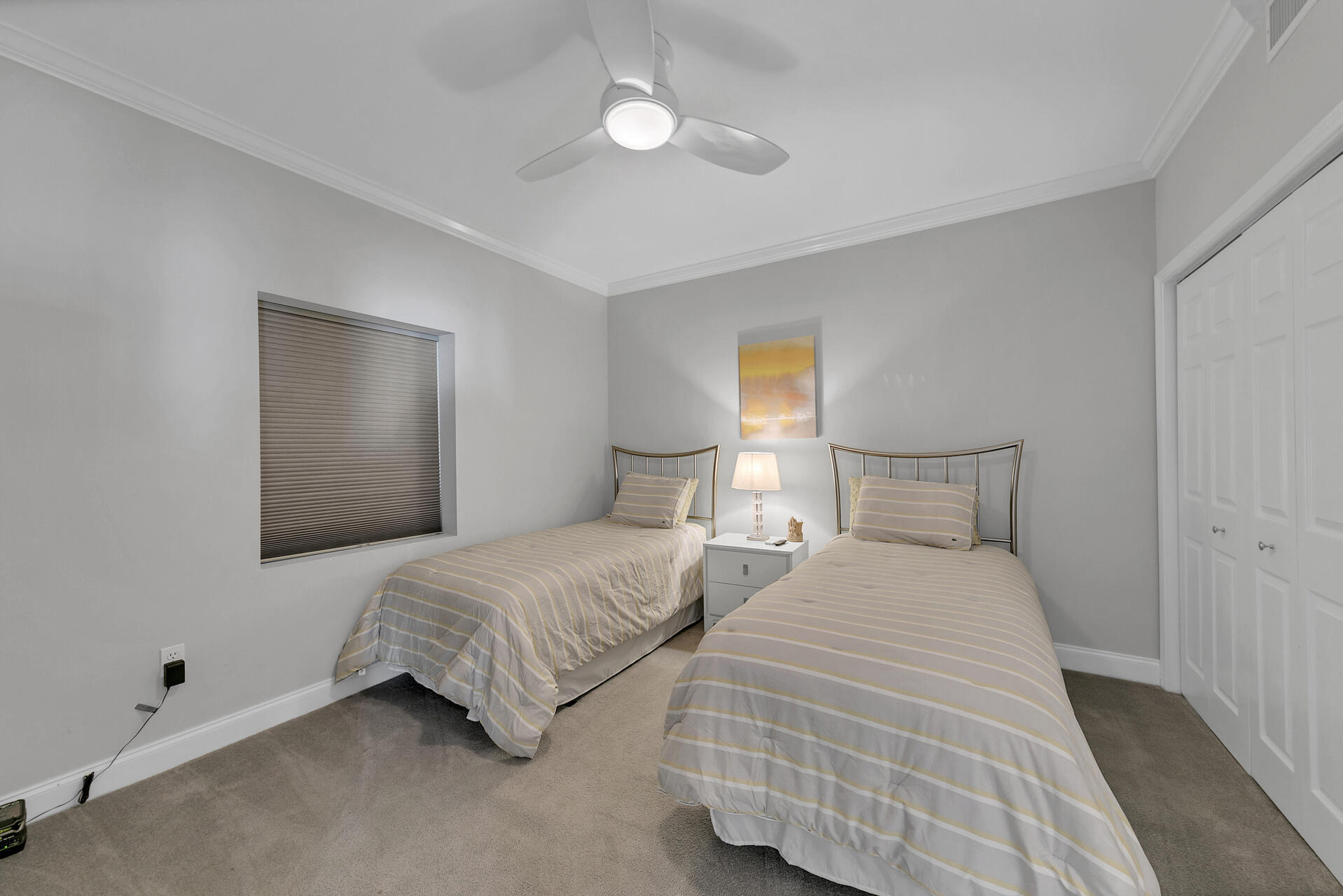 WATERVIEW TOWERS YACHT CLUB - Residential