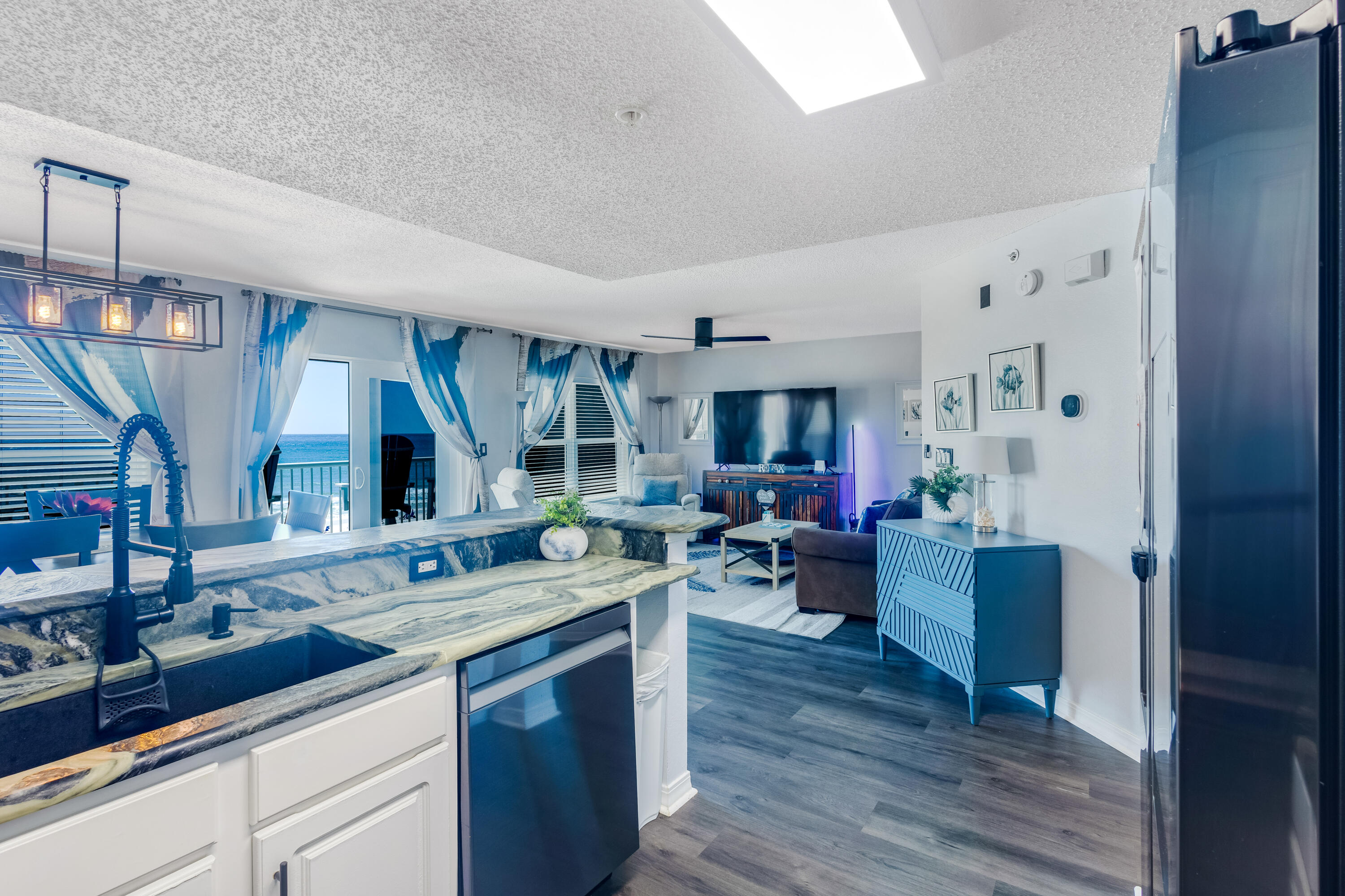ISLANDER BEACH RESORT PH 2 - Residential