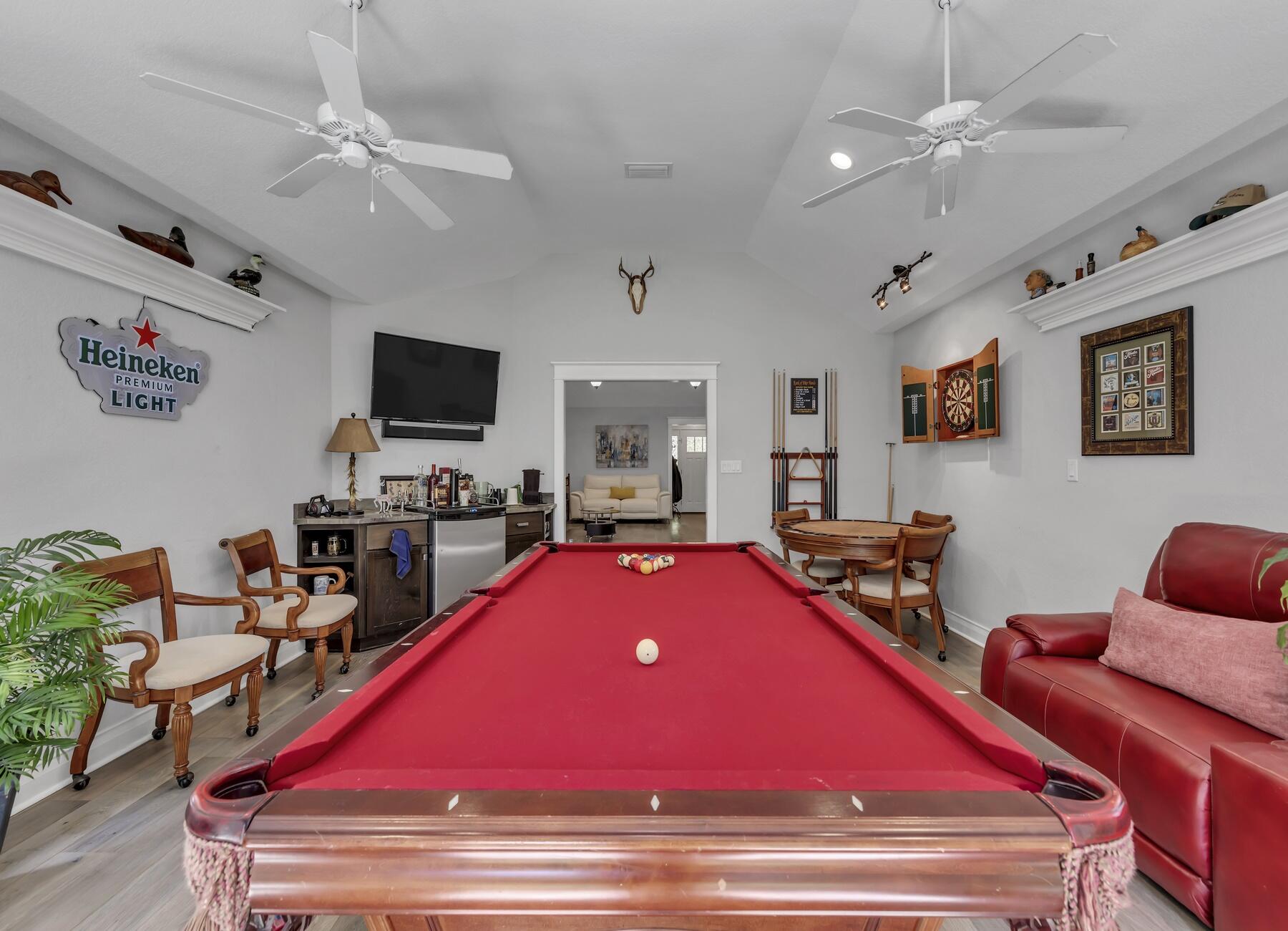 KENNEDY LAKES 1ST ADDN - Residential Lease