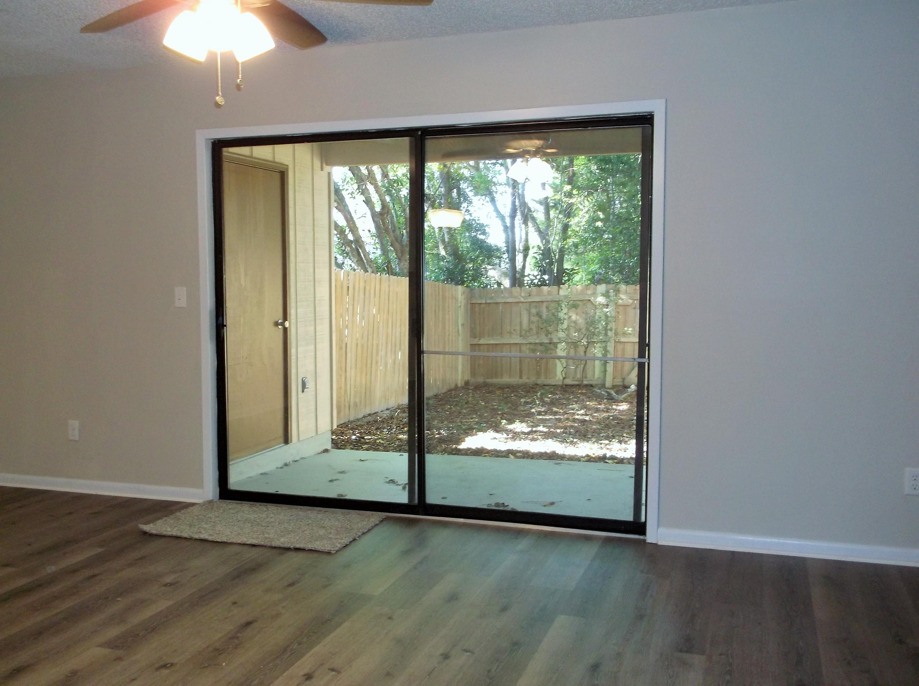 BAYWOOD T/H - Residential