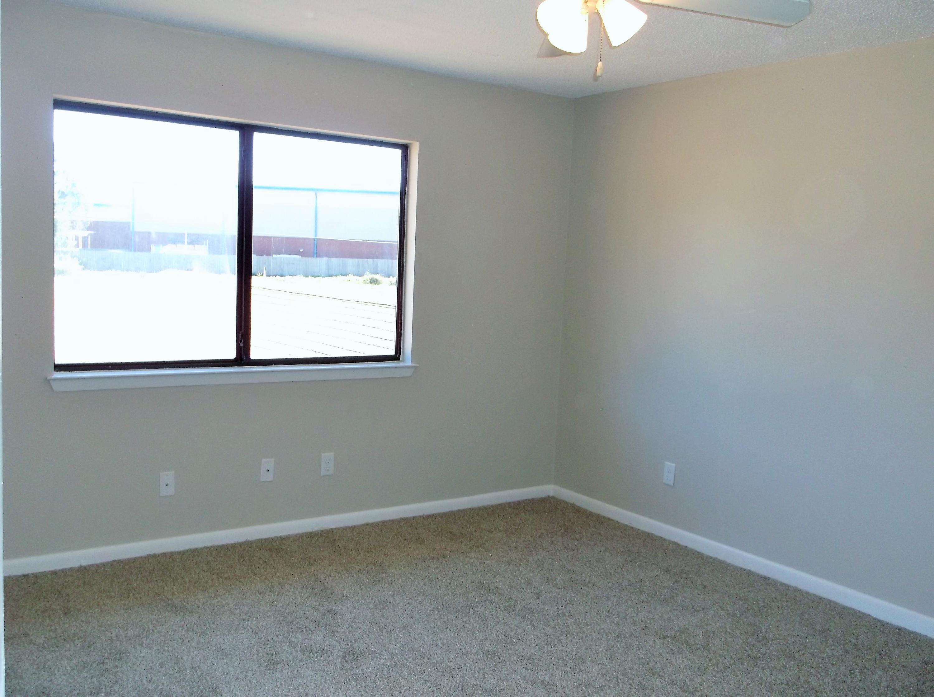 BAYWOOD T/H - Residential