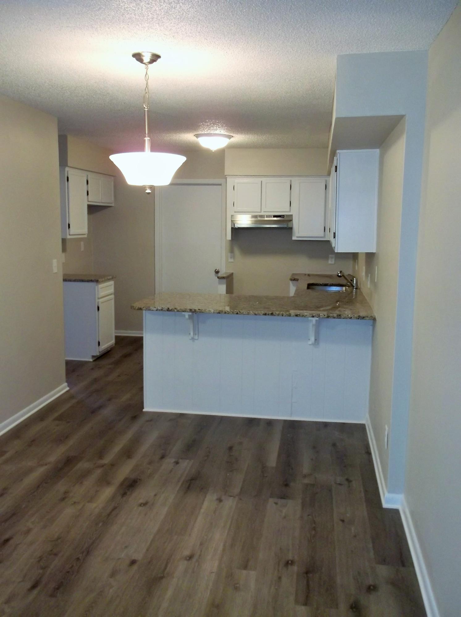 BAYWOOD T/H - Residential