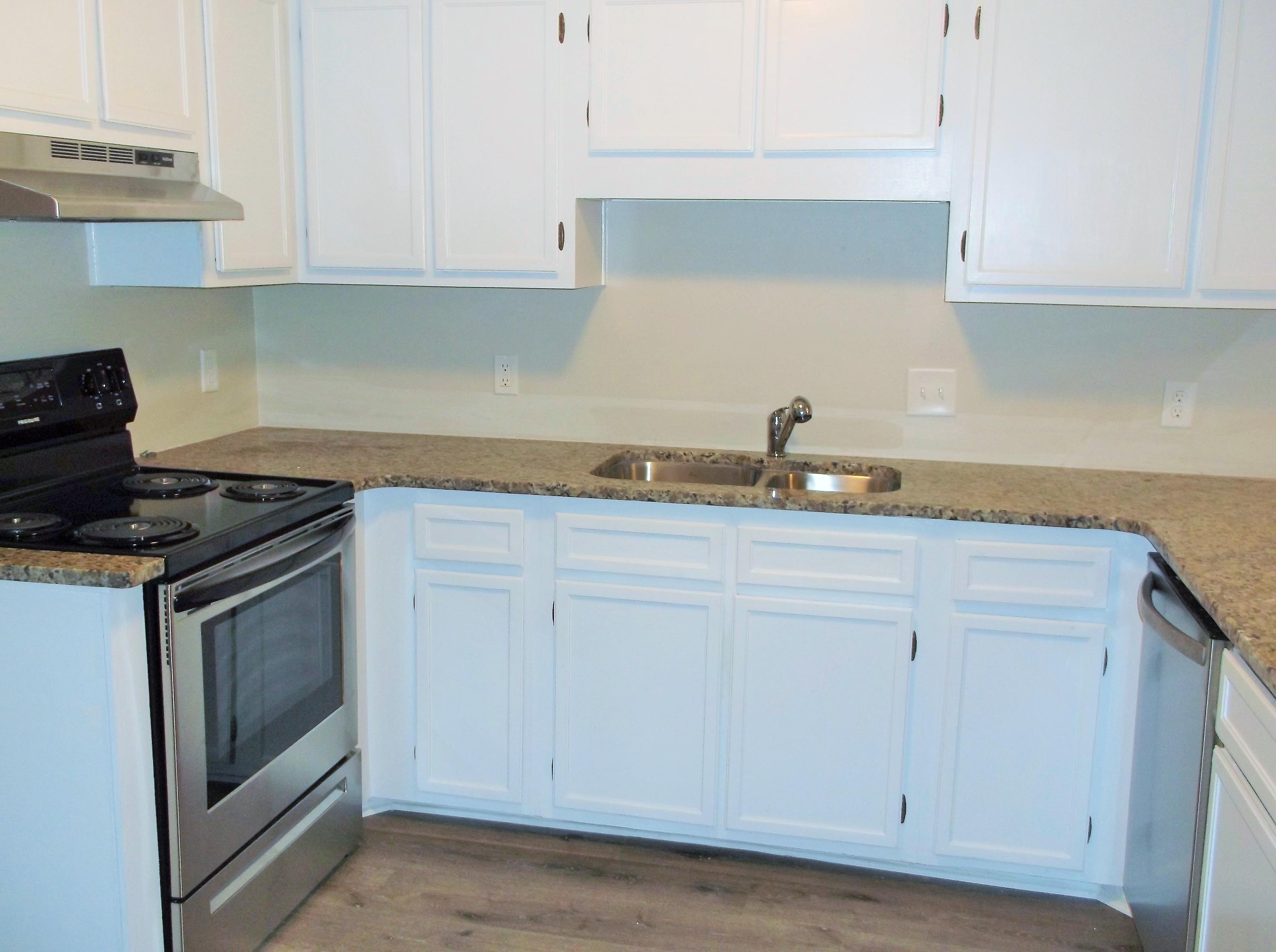 BAYWOOD T/H - Residential