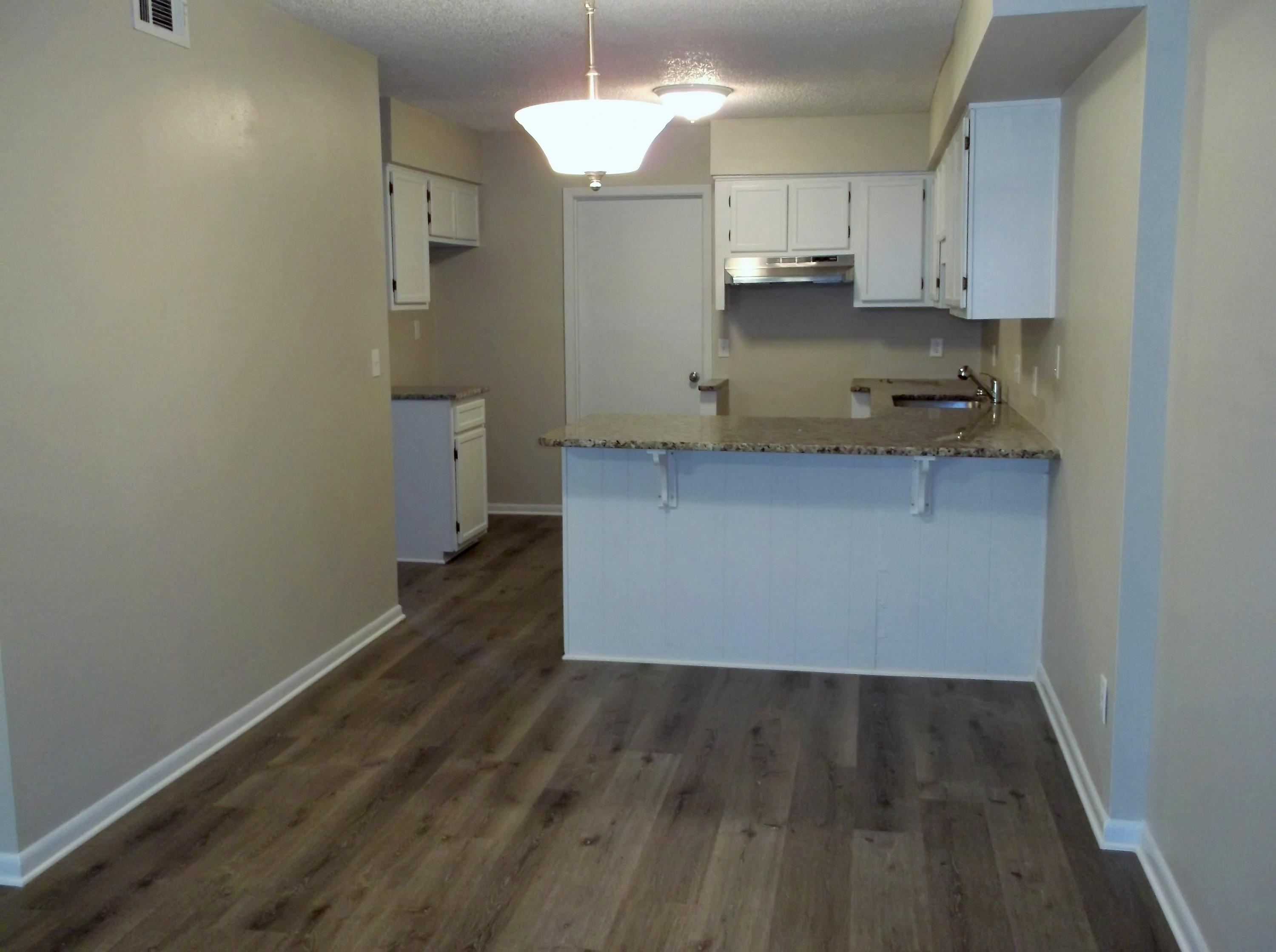 BAYWOOD T/H - Residential